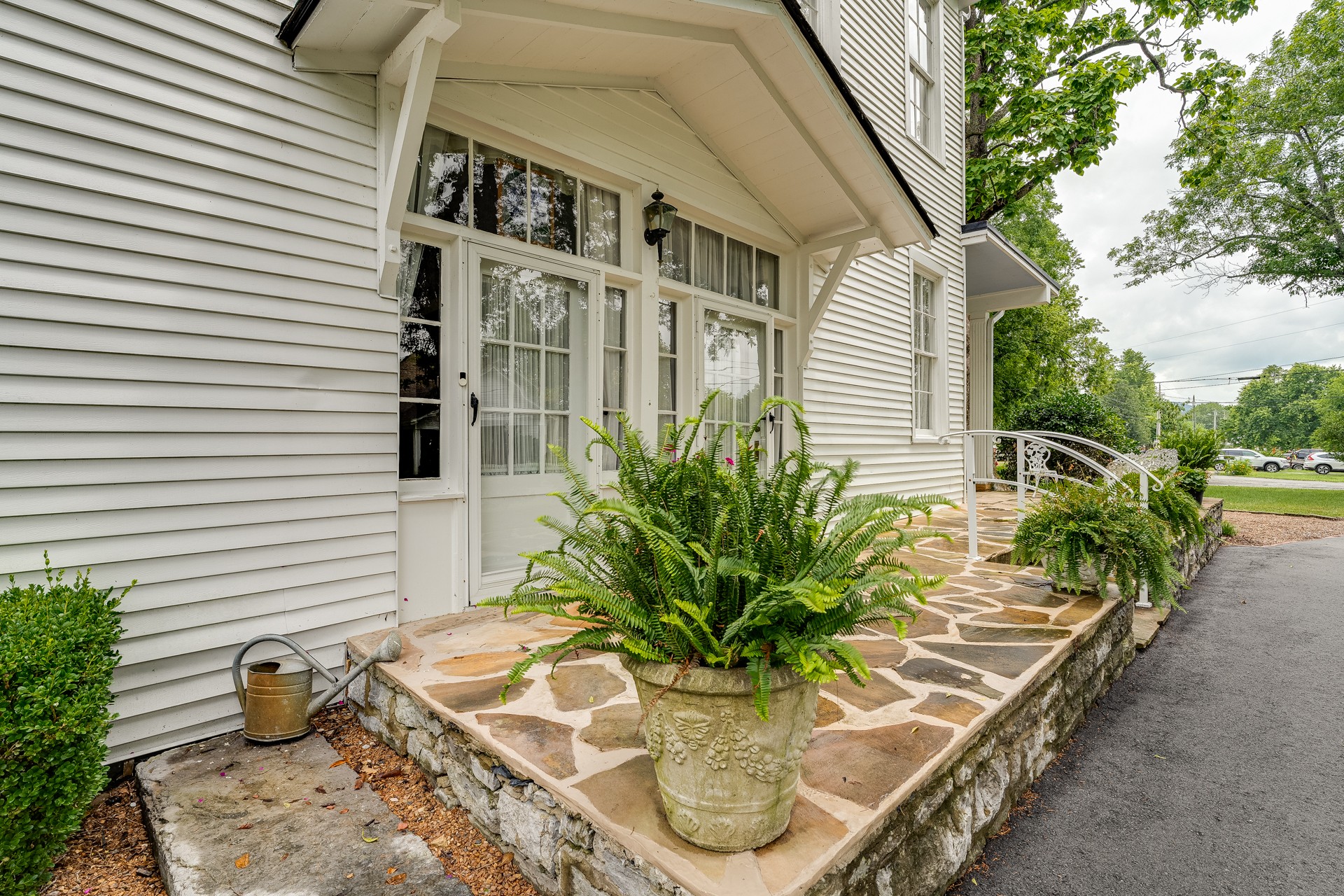 201 Waters Ave