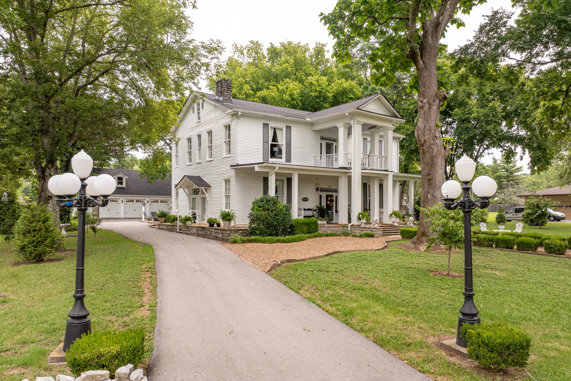 201 Waters Ave