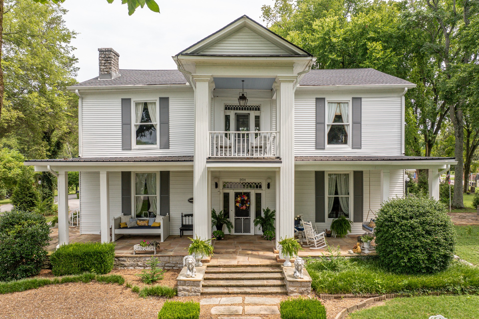 201 Waters Ave