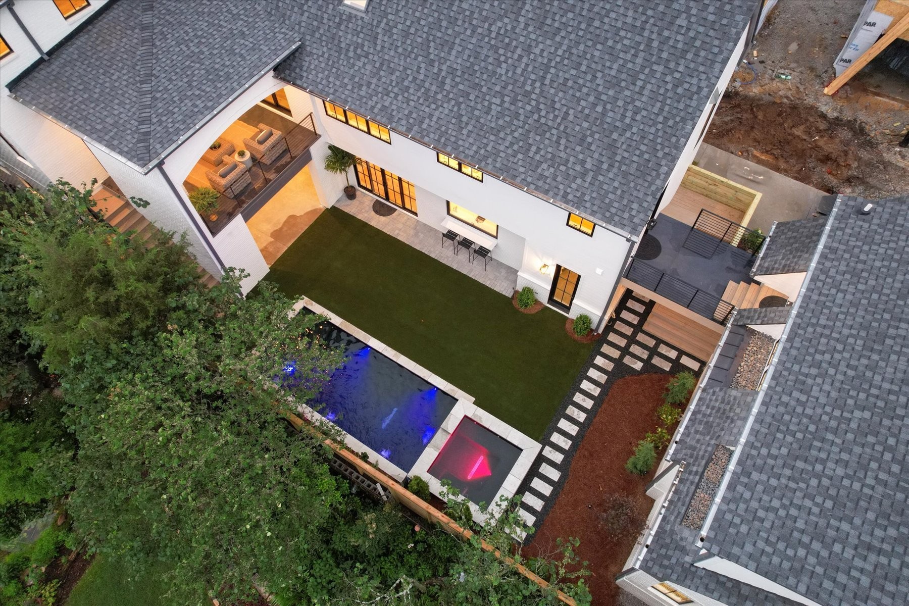 1804 Rosewood Ave