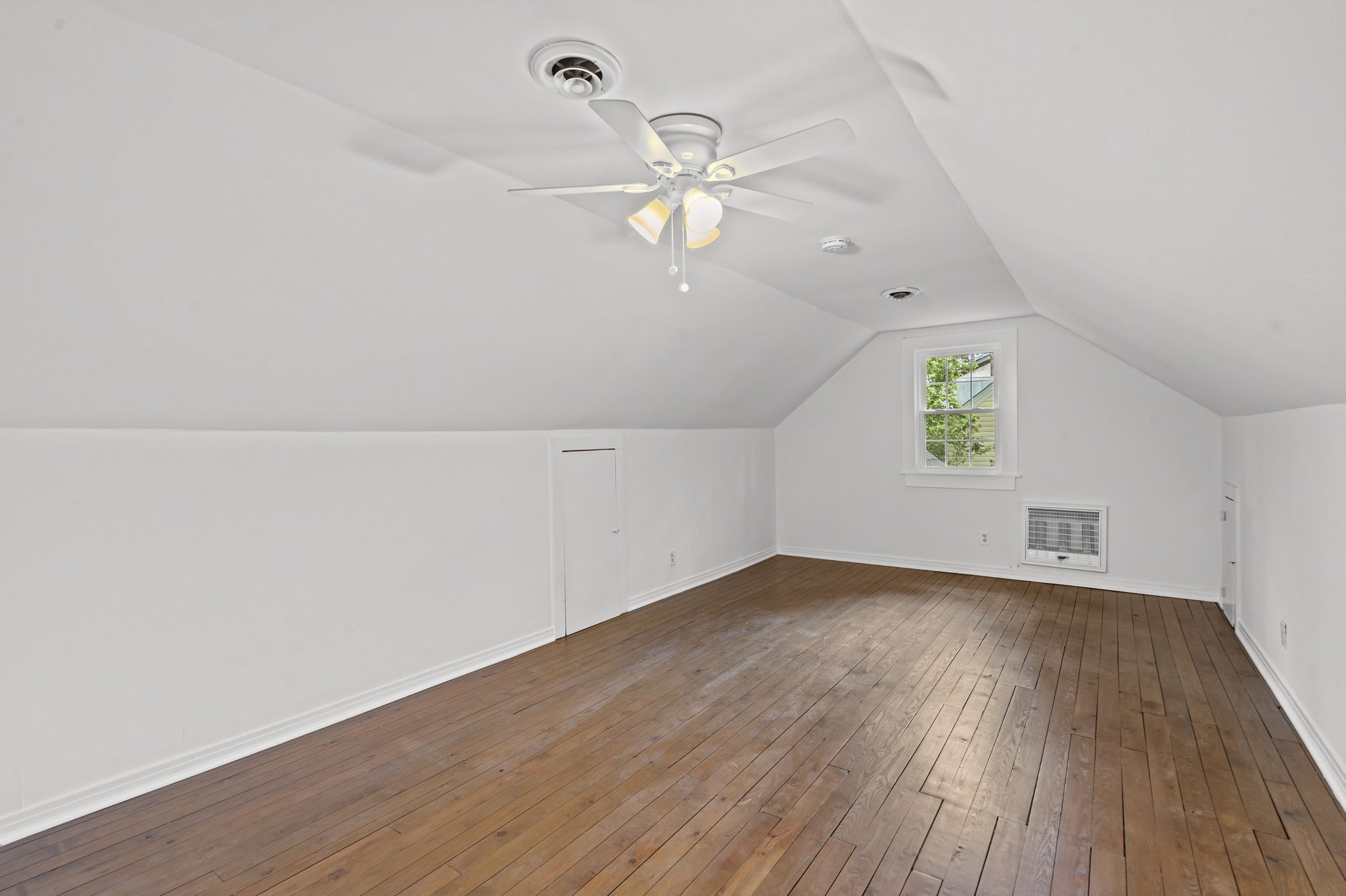 2110 Sharondale Dr