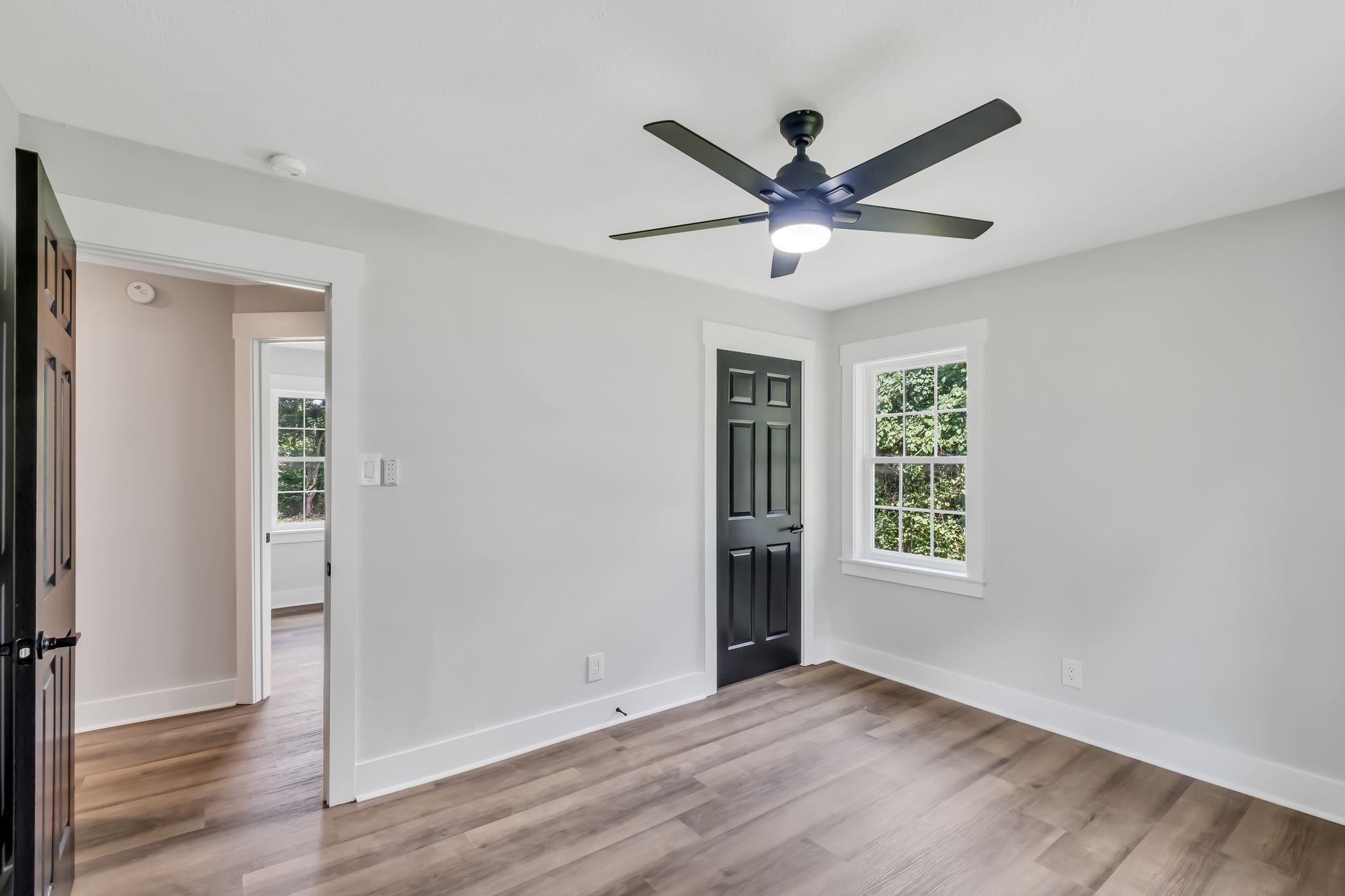 124 Napier Dr