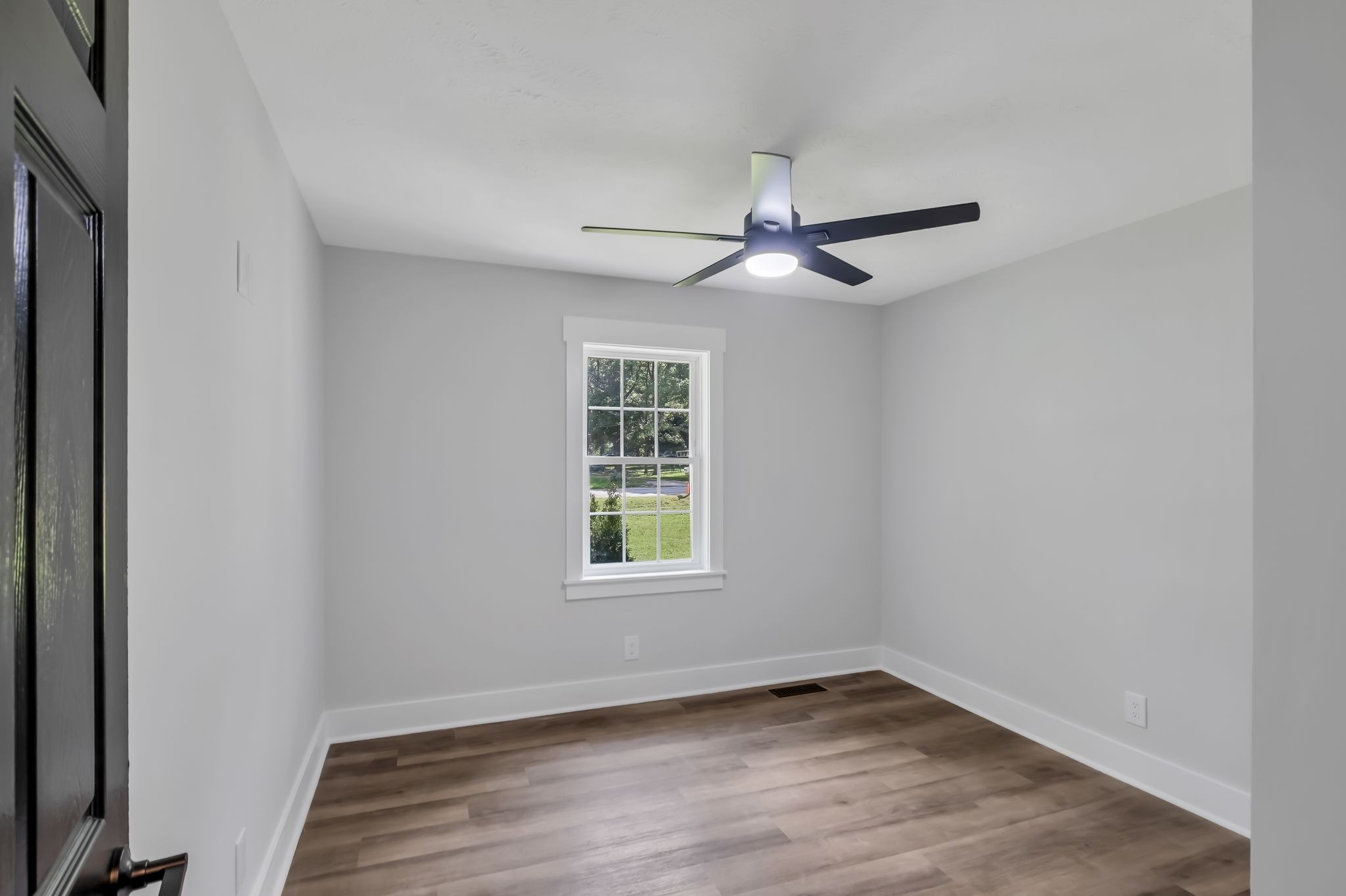 124 Napier Dr