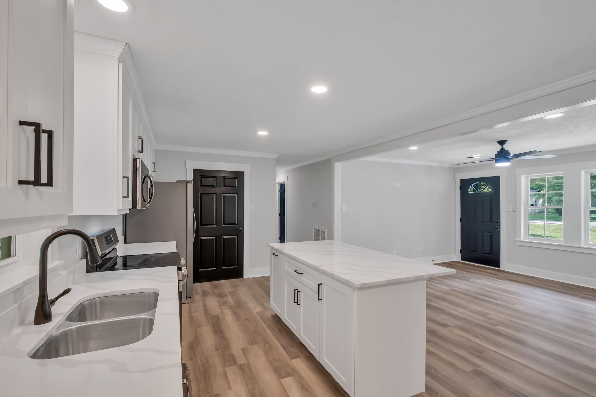 124 Napier Dr