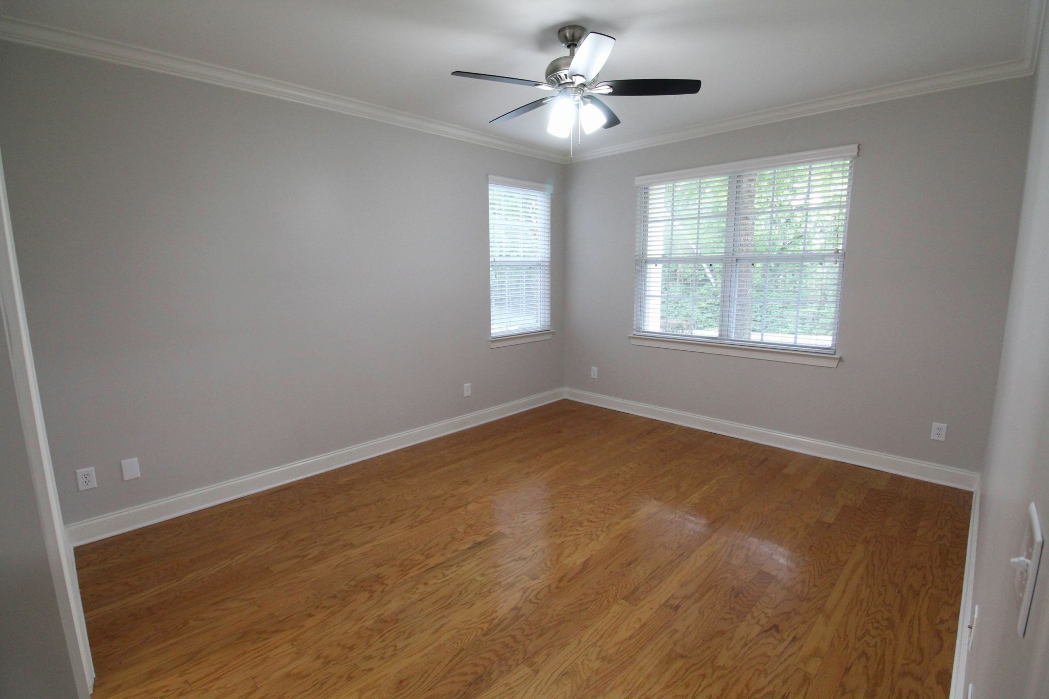 3201 Aspen Grove Dr Unit: J1