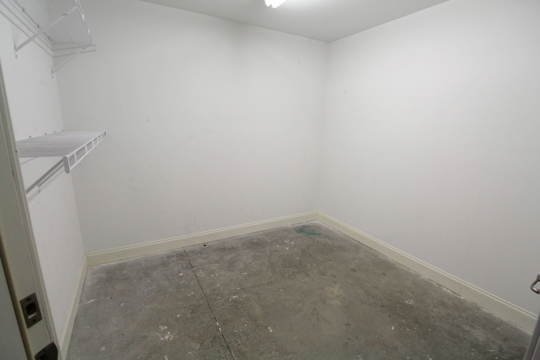3201 Aspen Grove Dr Unit: J1