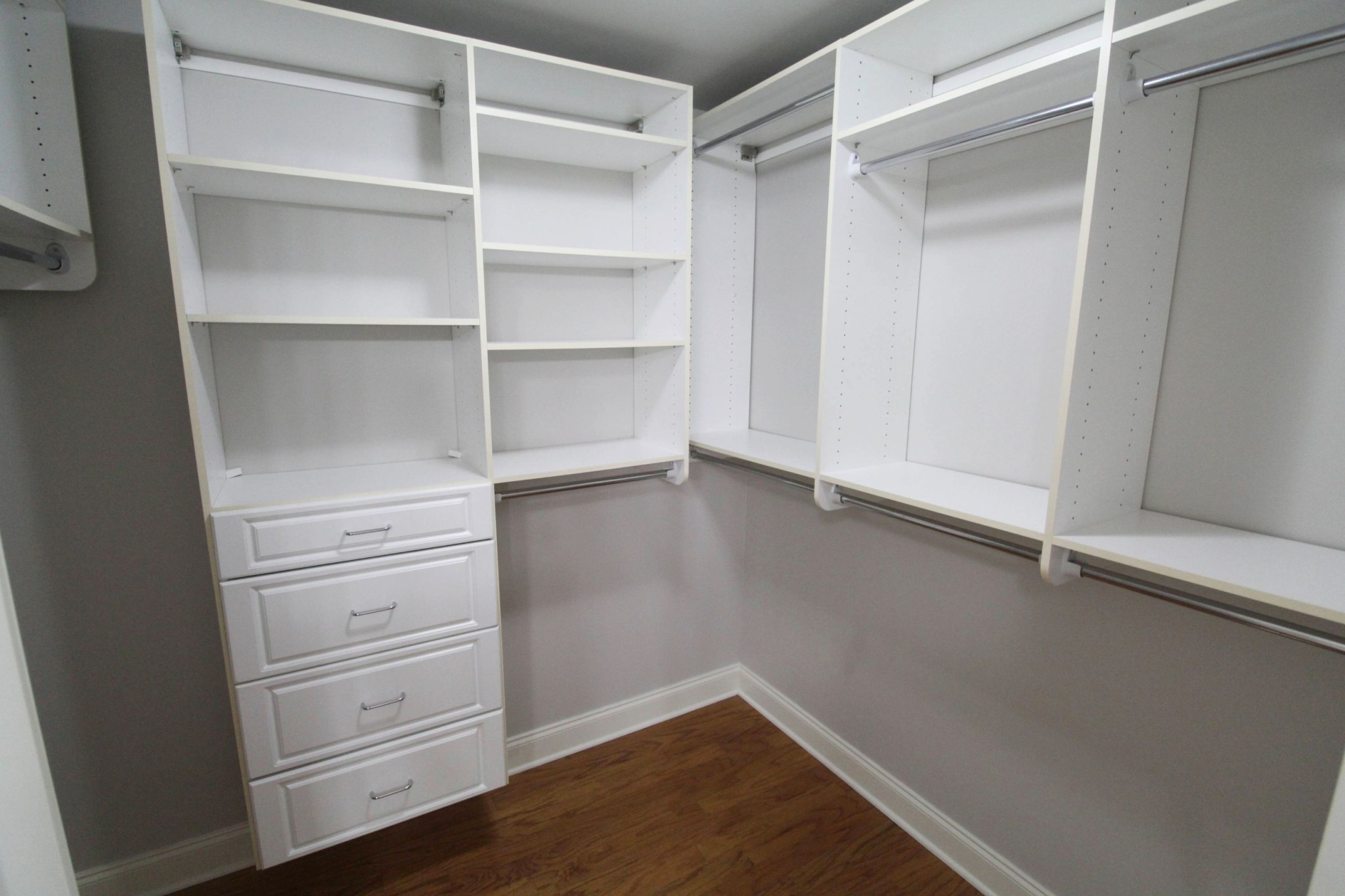 3201 Aspen Grove Dr Unit: J1