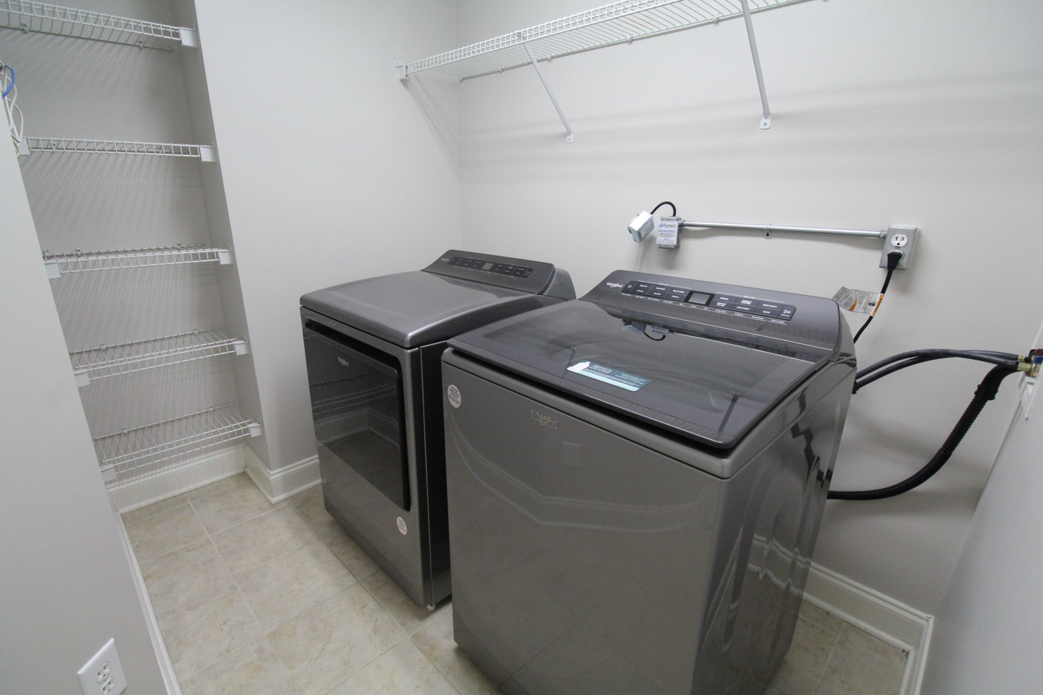 3201 Aspen Grove Dr Unit: J1