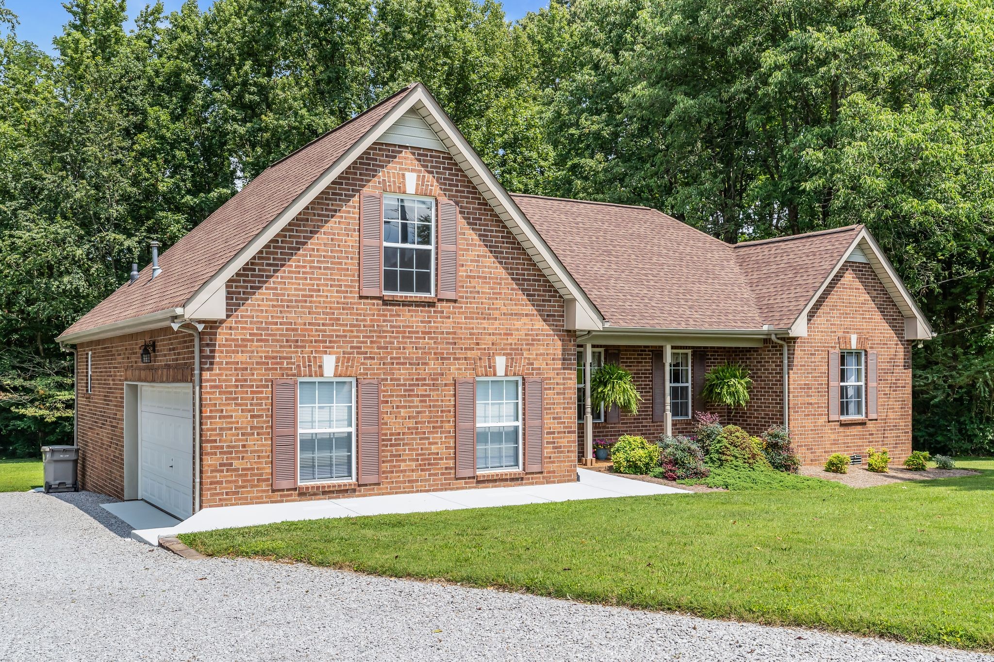113 Creasy Ct