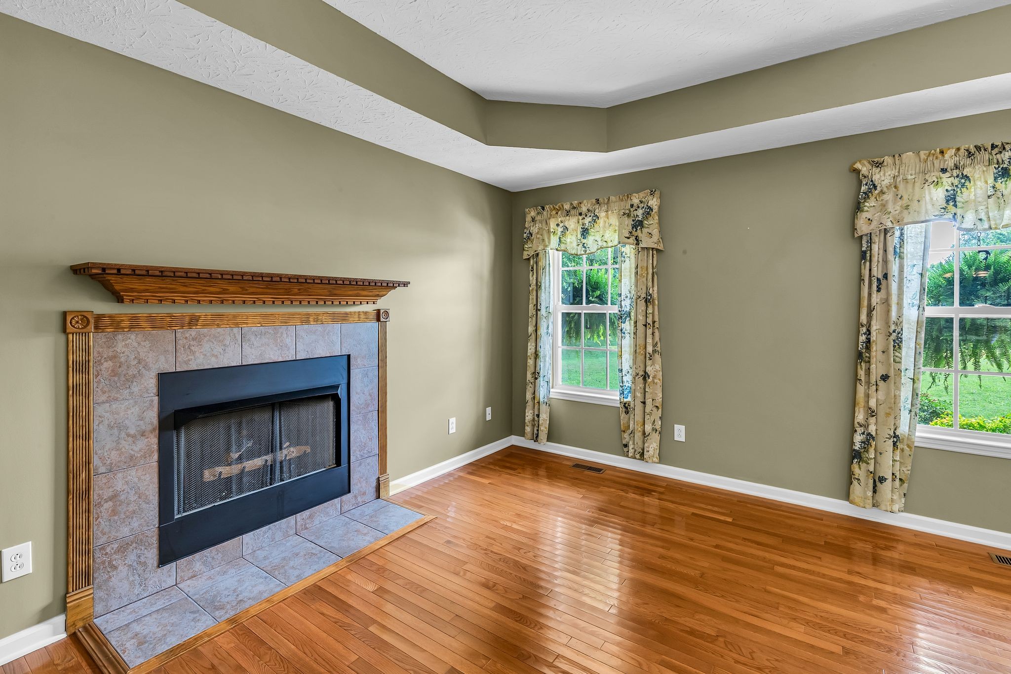 113 Creasy Ct