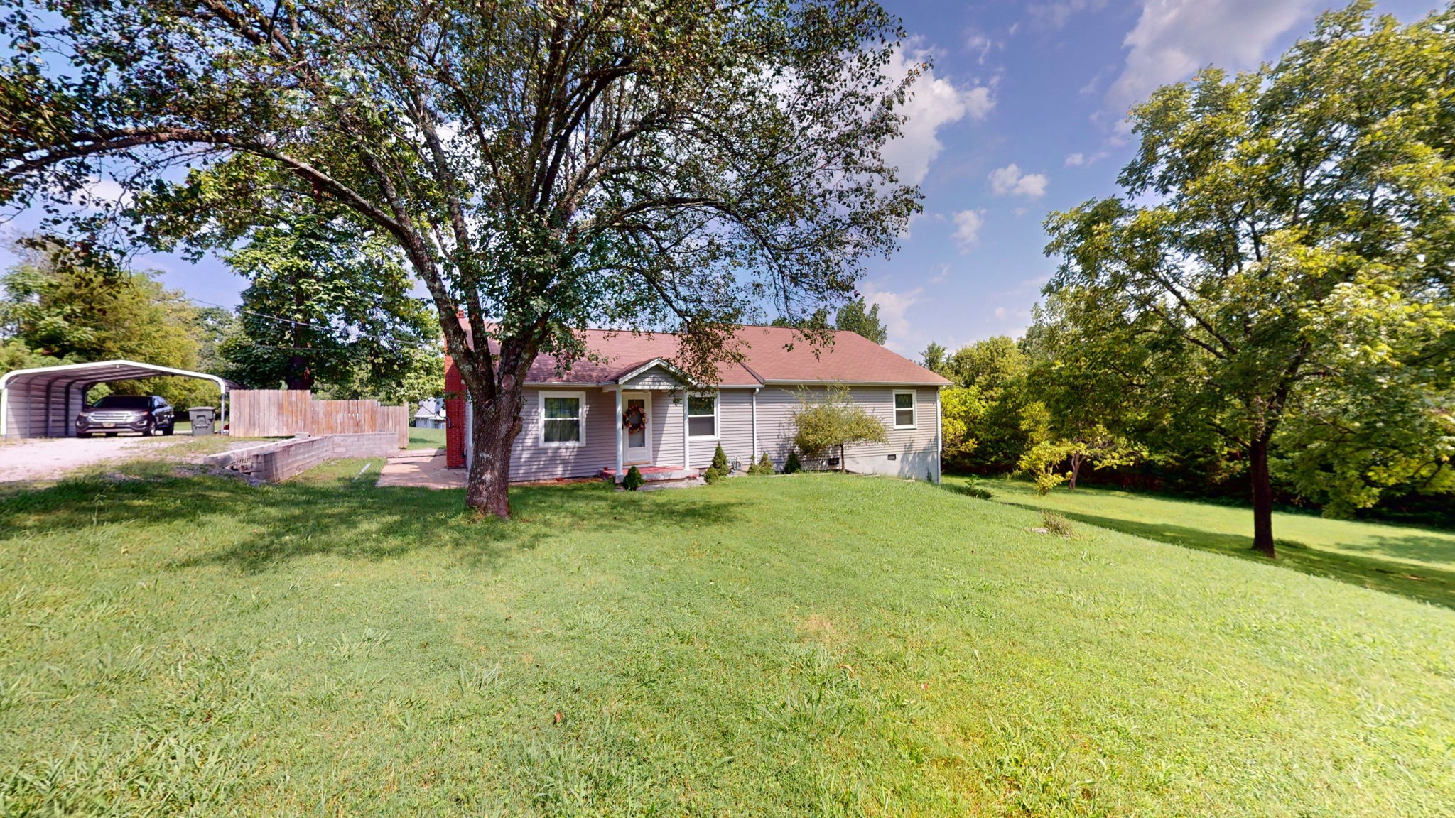 975 Old Lebanon Dirt Rd