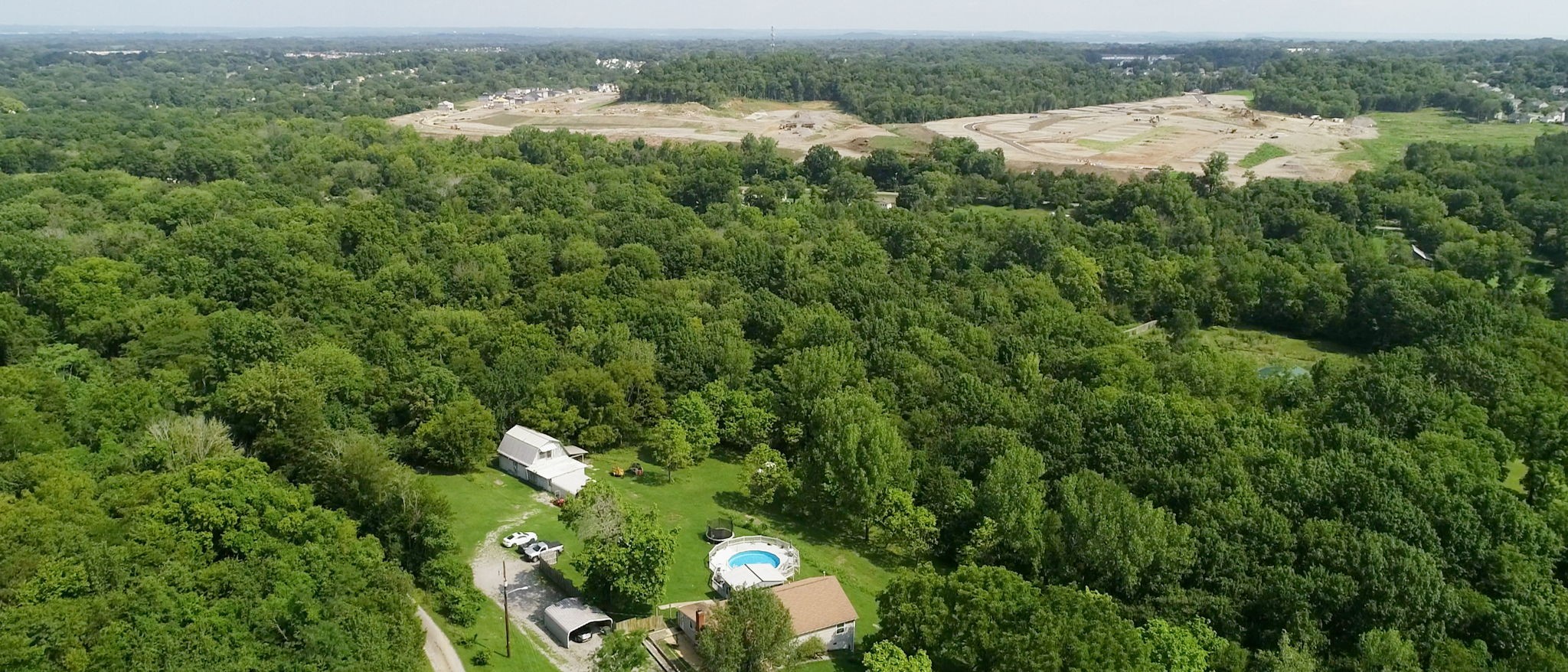 975 Old Lebanon Dirt Rd