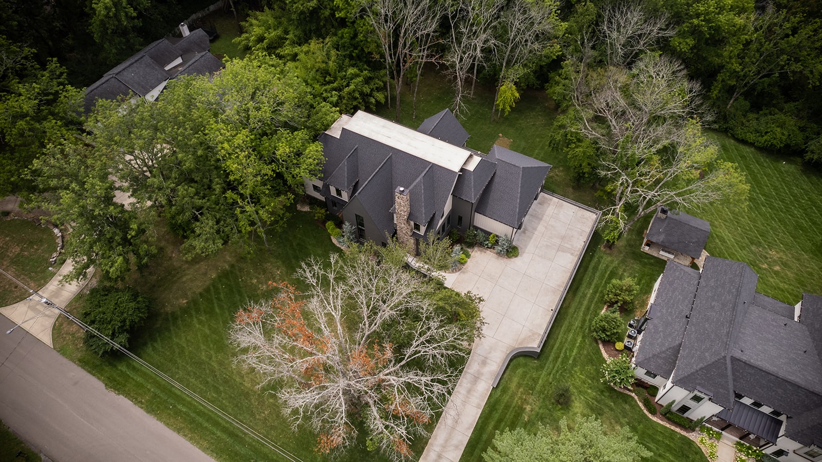 4617 Villa Green Dr