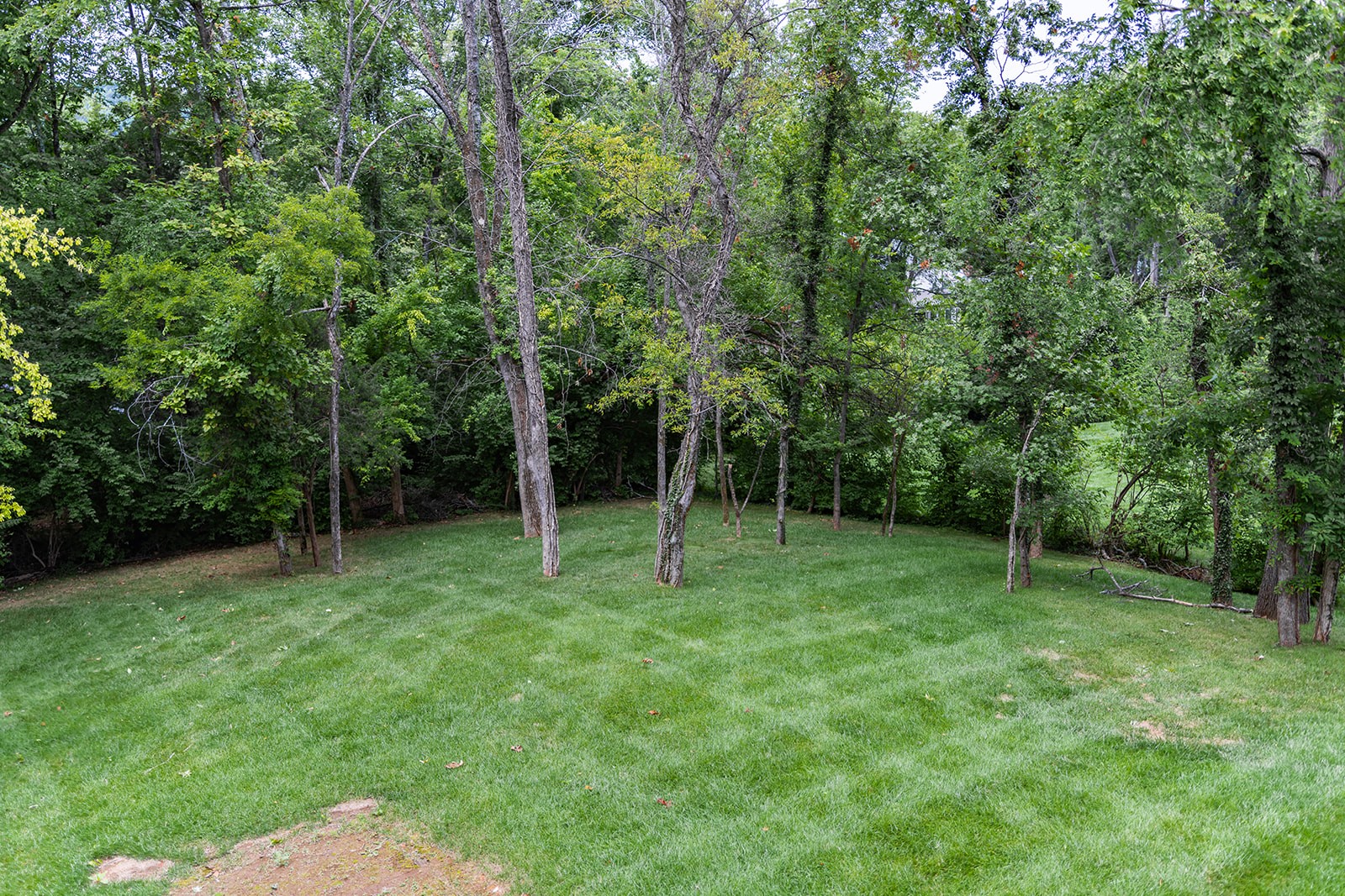 4617 Villa Green Dr