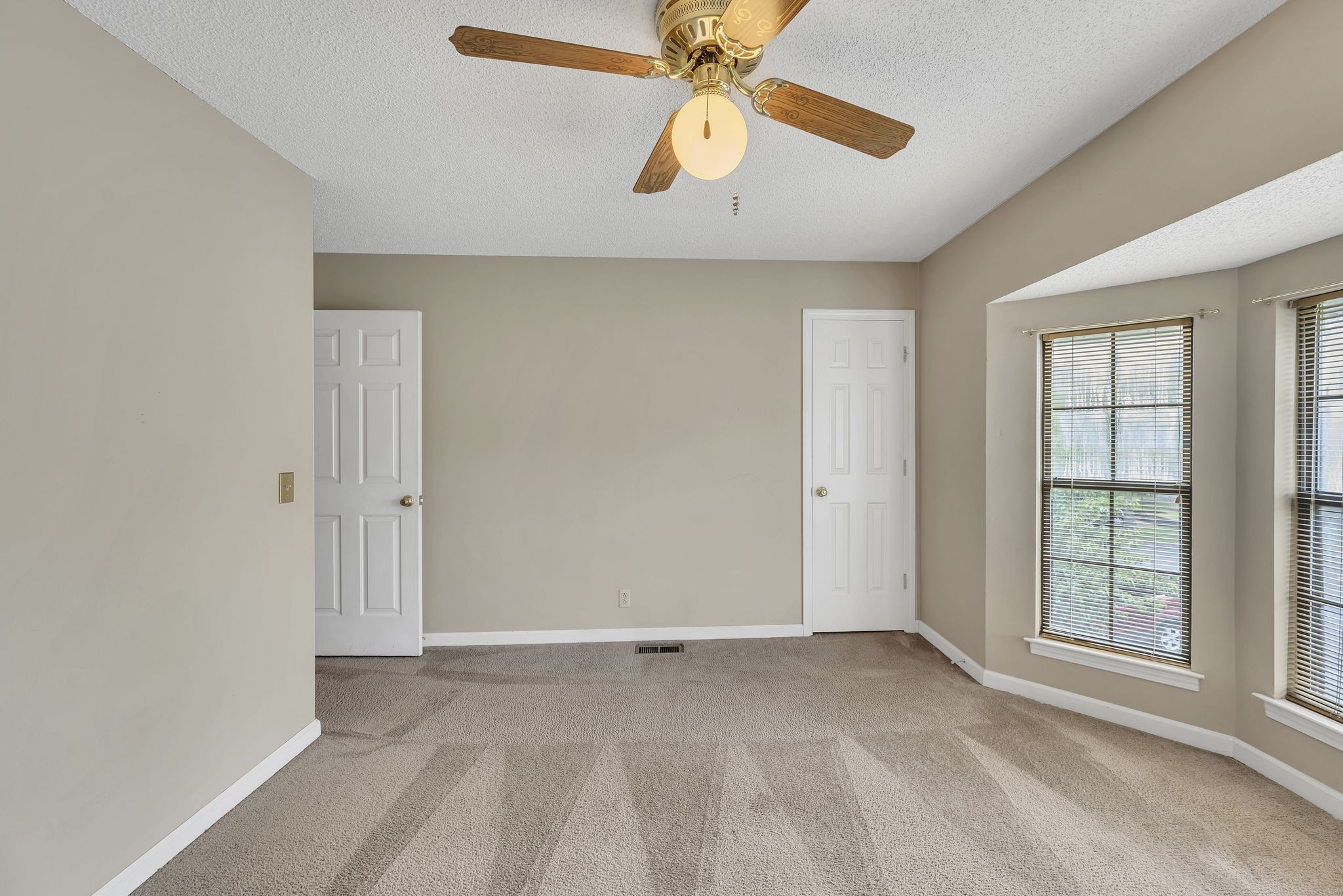 420 Thomas Jefferson Cir