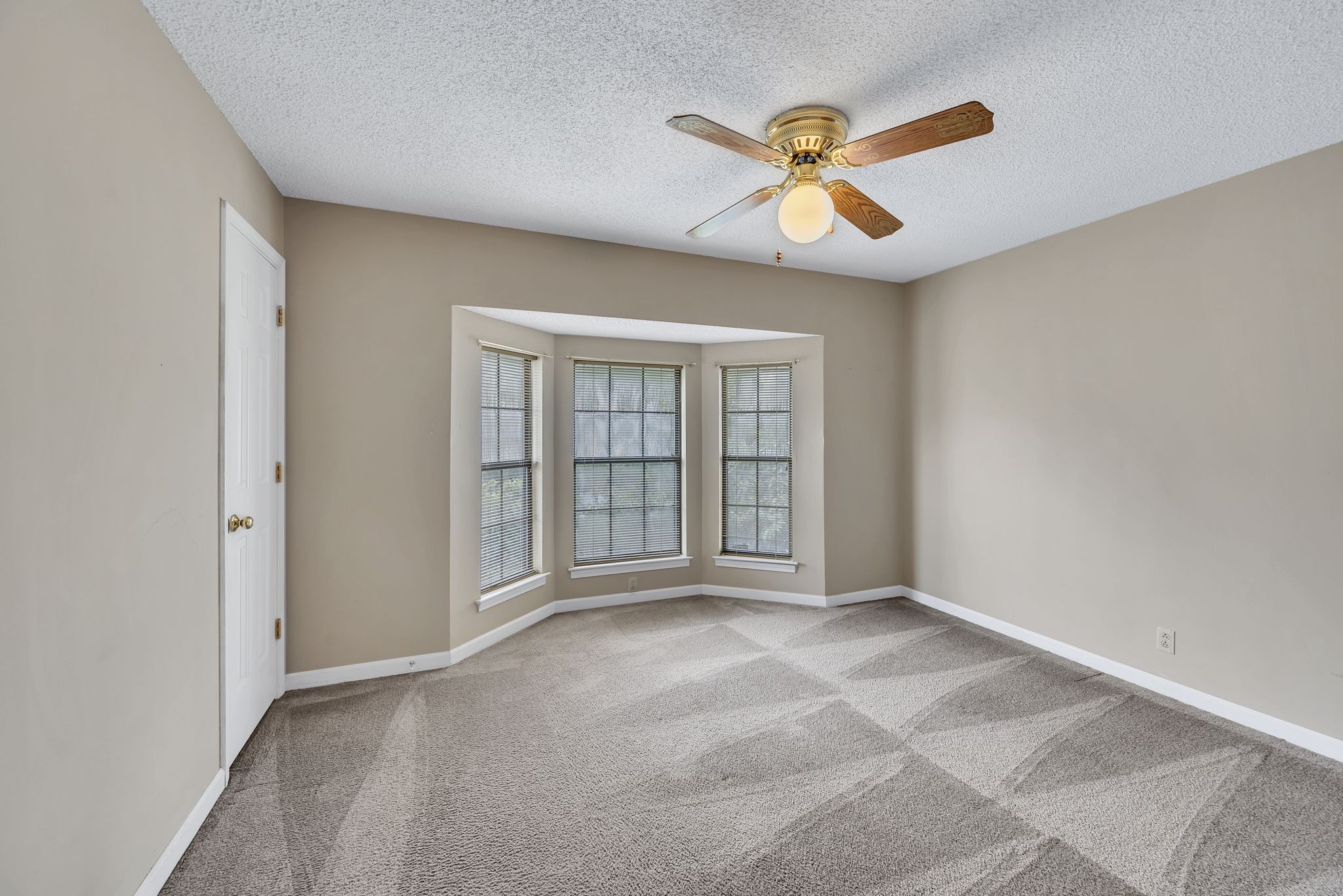 420 Thomas Jefferson Cir