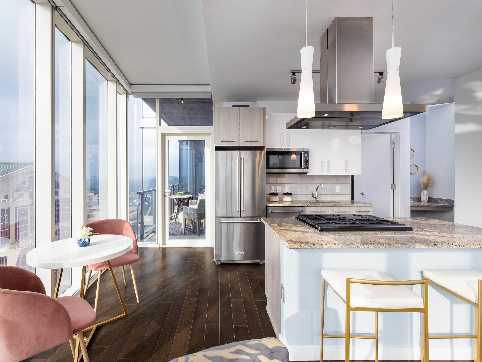 515 Church St Unit: 3810