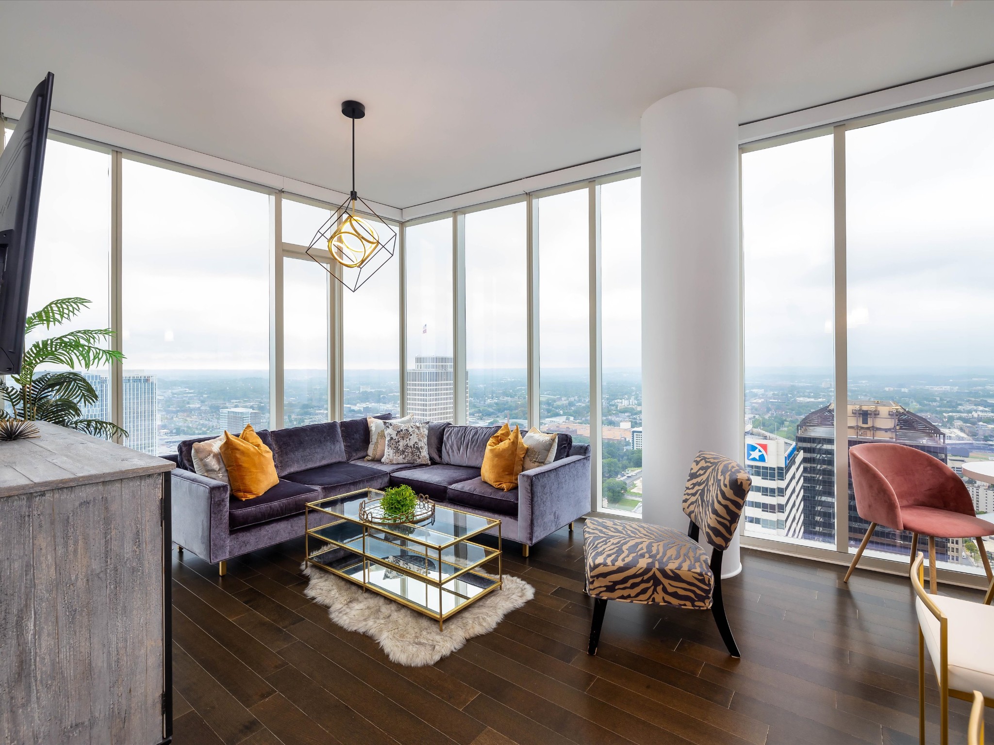 515 Church St Unit: 3810