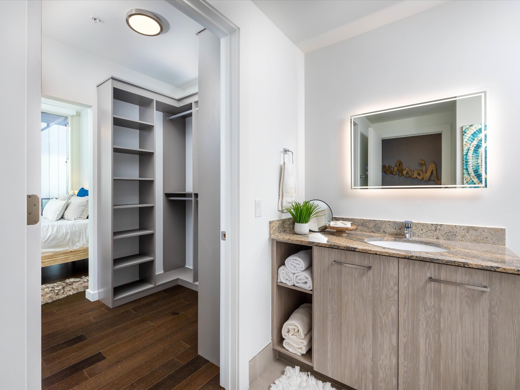 515 Church St Unit: 3810