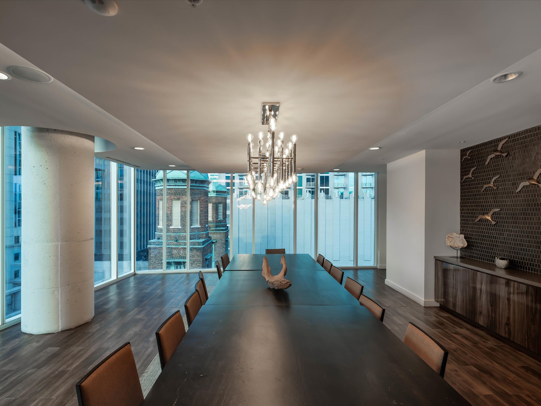 515 Church St Unit: 3810