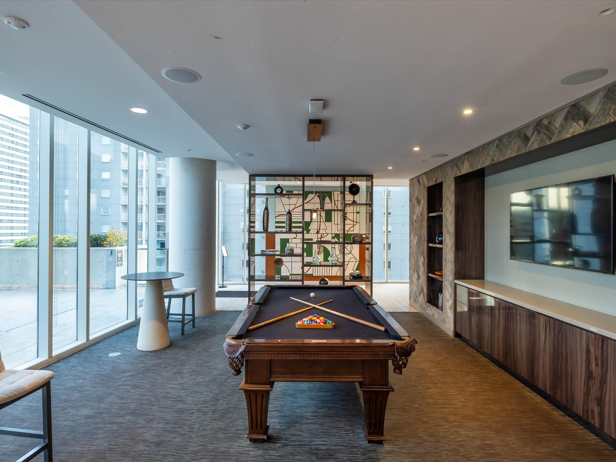 515 Church St Unit: 3810