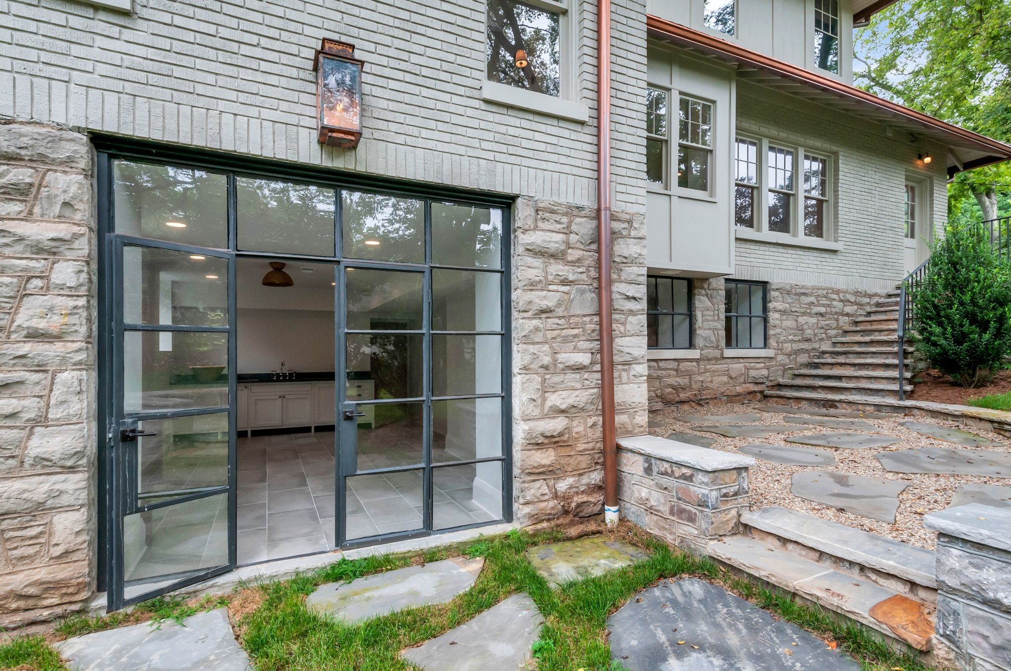 306 Westview Ave