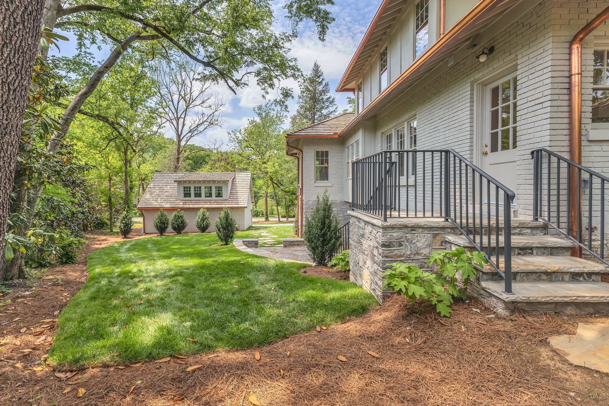 306 Westview Ave