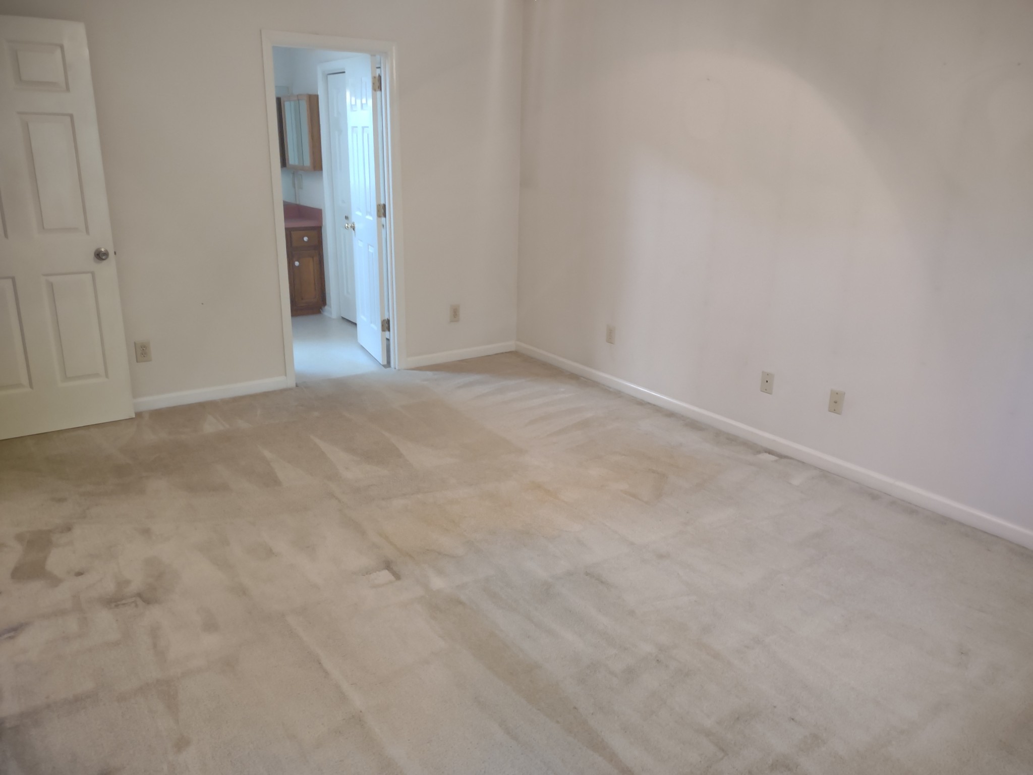 1142 Forest Crossing