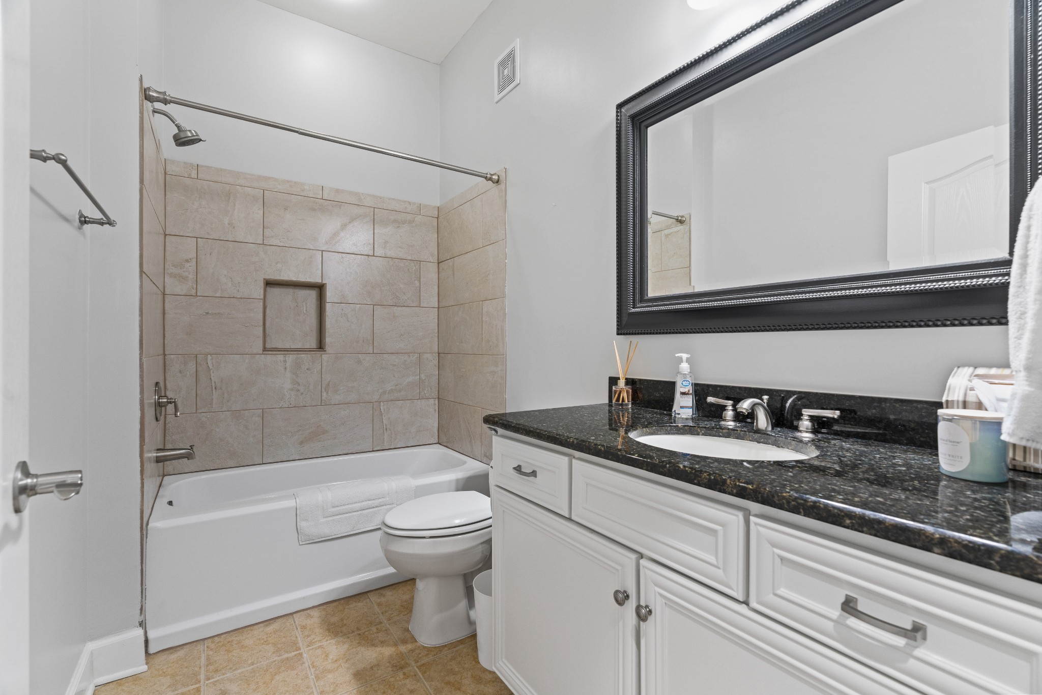 307 Seven Springs Way Unit: 403