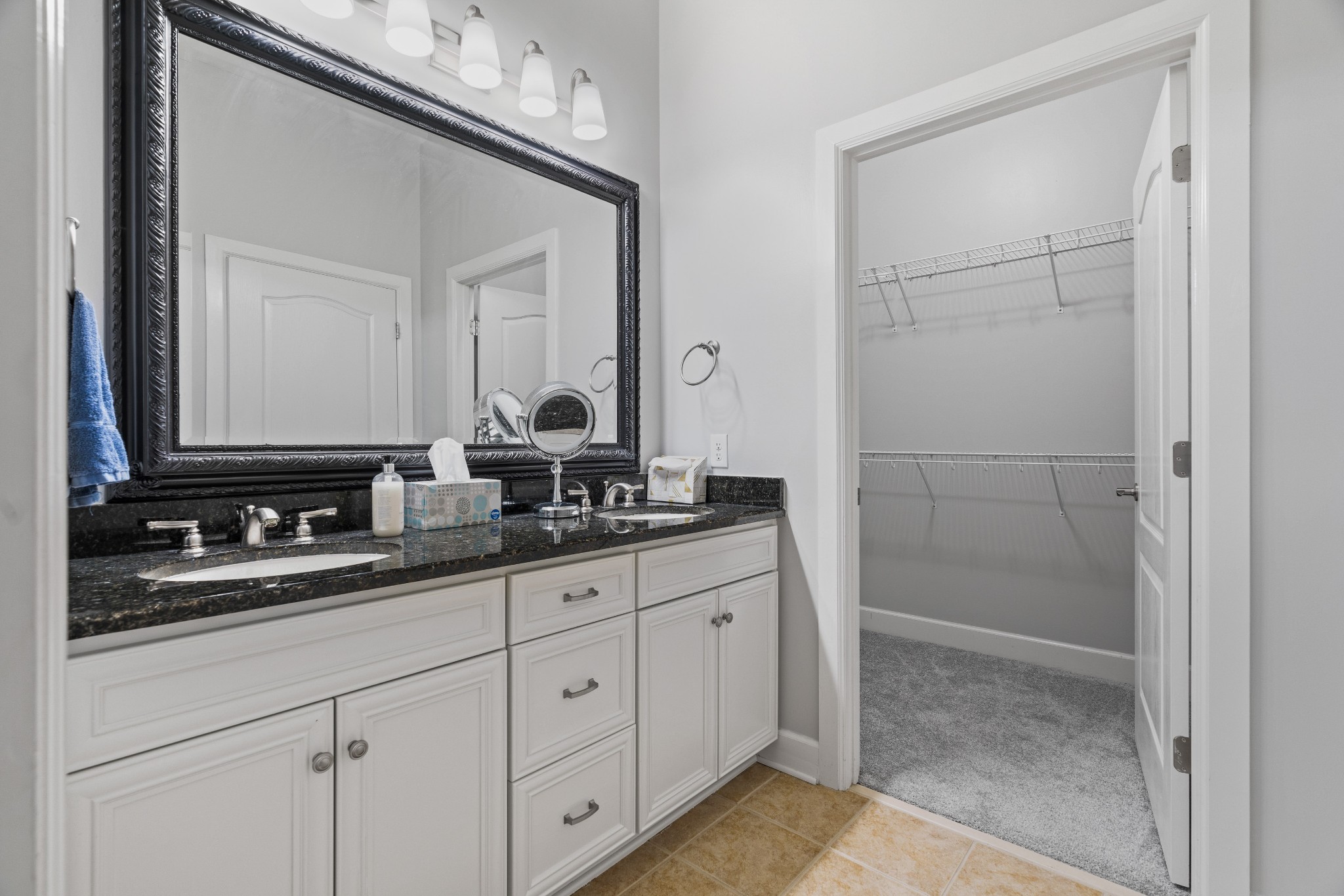 307 Seven Springs Way Unit: 403