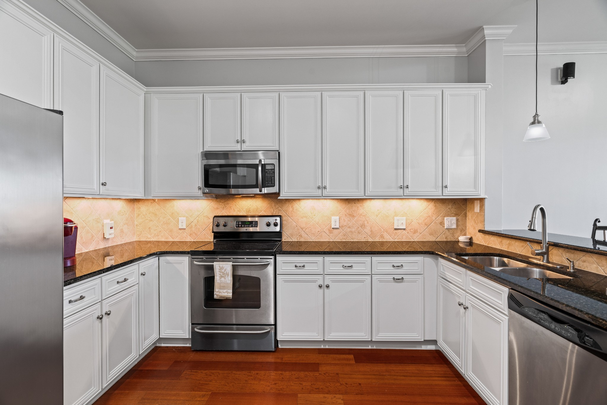 307 Seven Springs Way Unit: 403