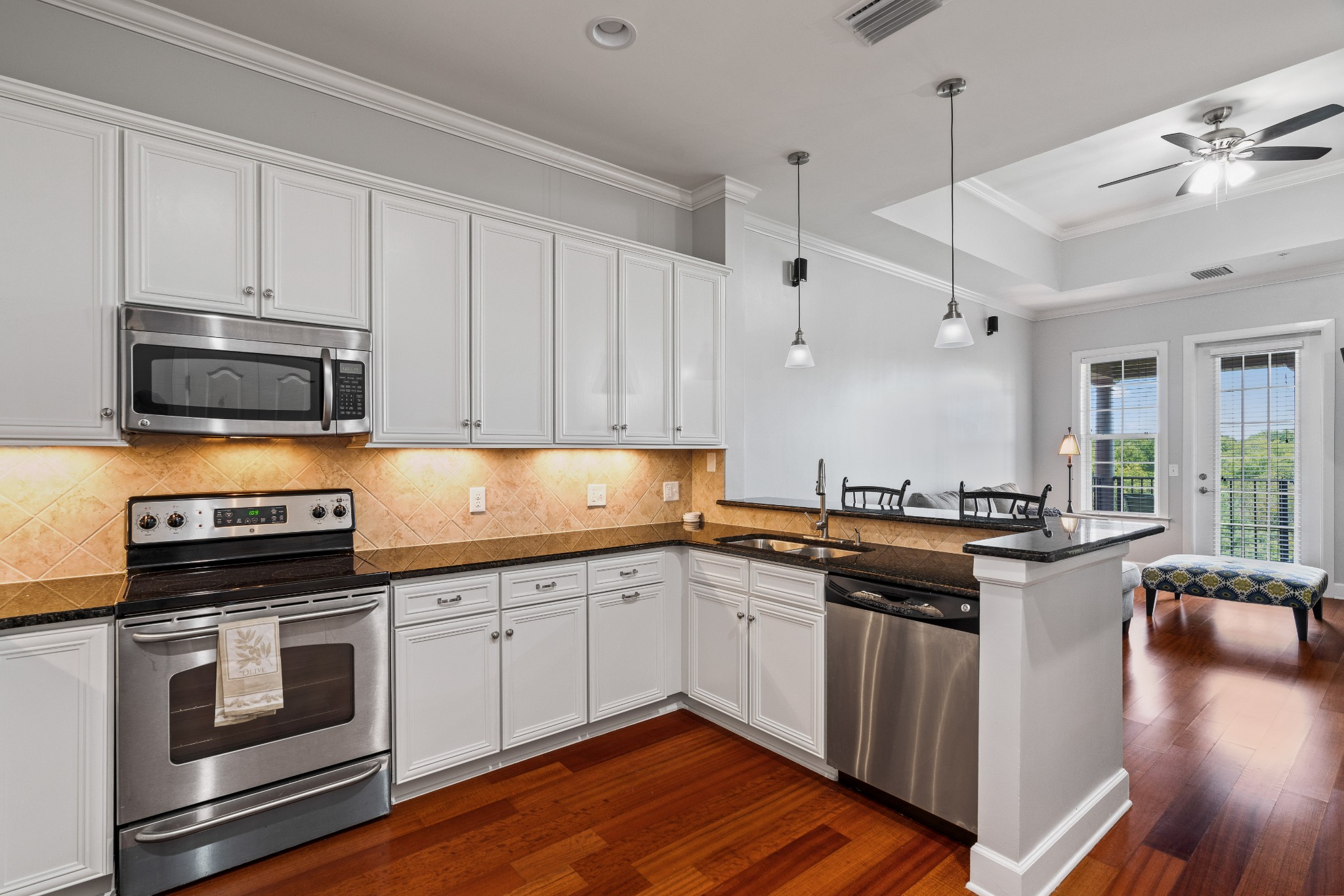 307 Seven Springs Way Unit: 403