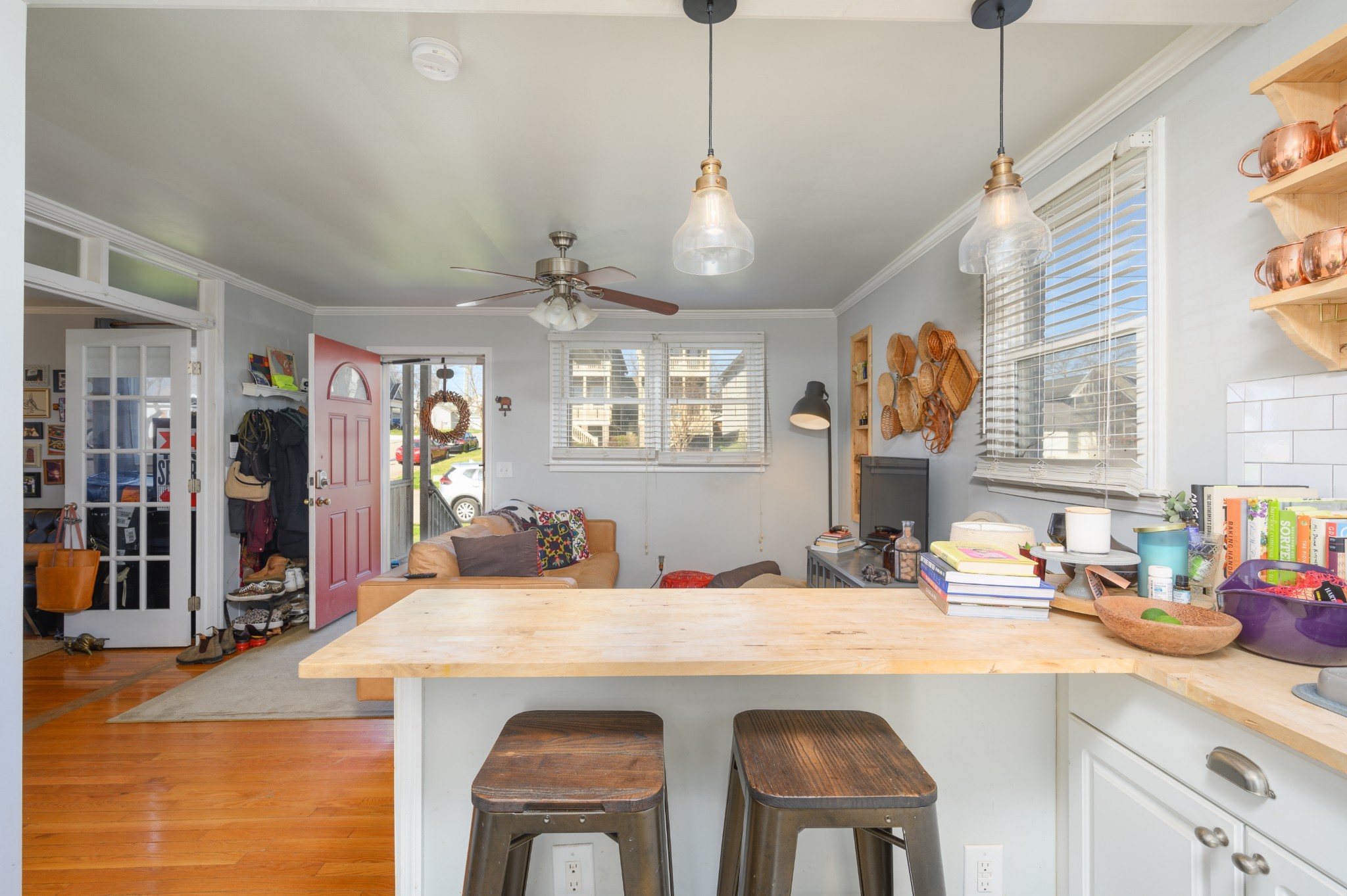 6117 Louisiana Ave