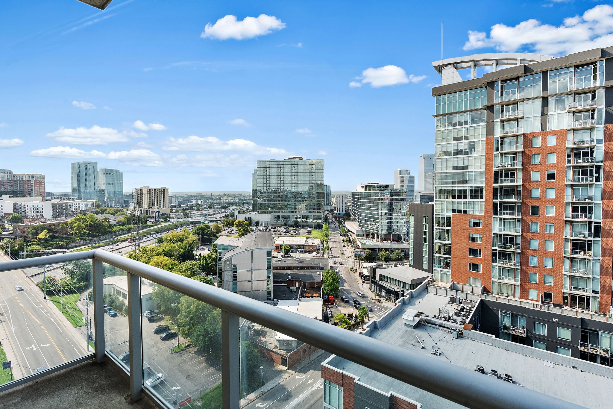 700 12th Ave, S Unit: 1101