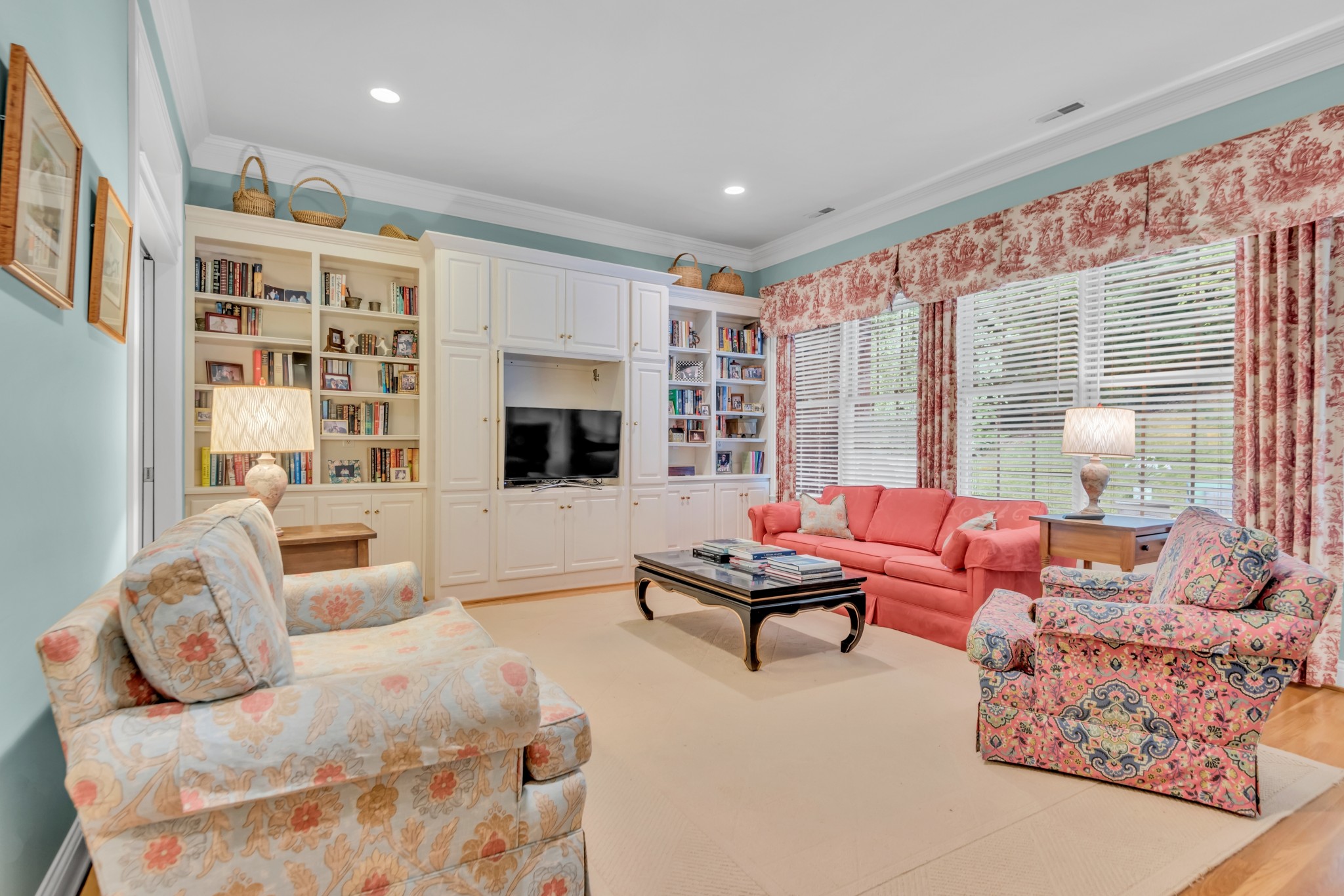 28 Park Meadows