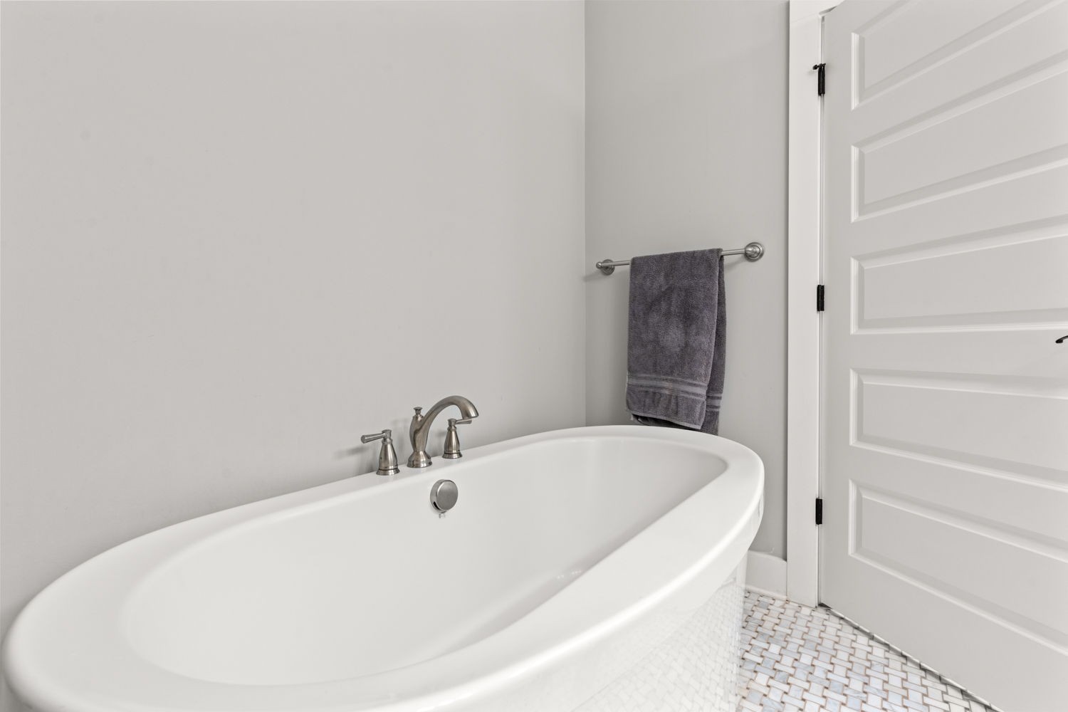 5303 Pennsylvania Ave