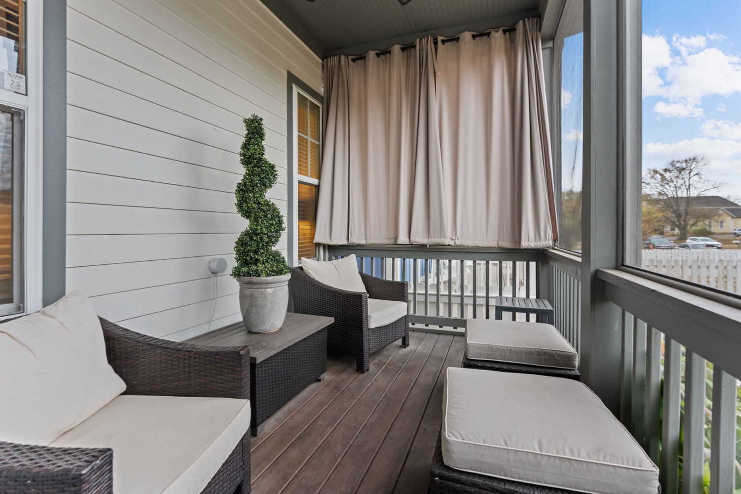 5303 Pennsylvania Ave