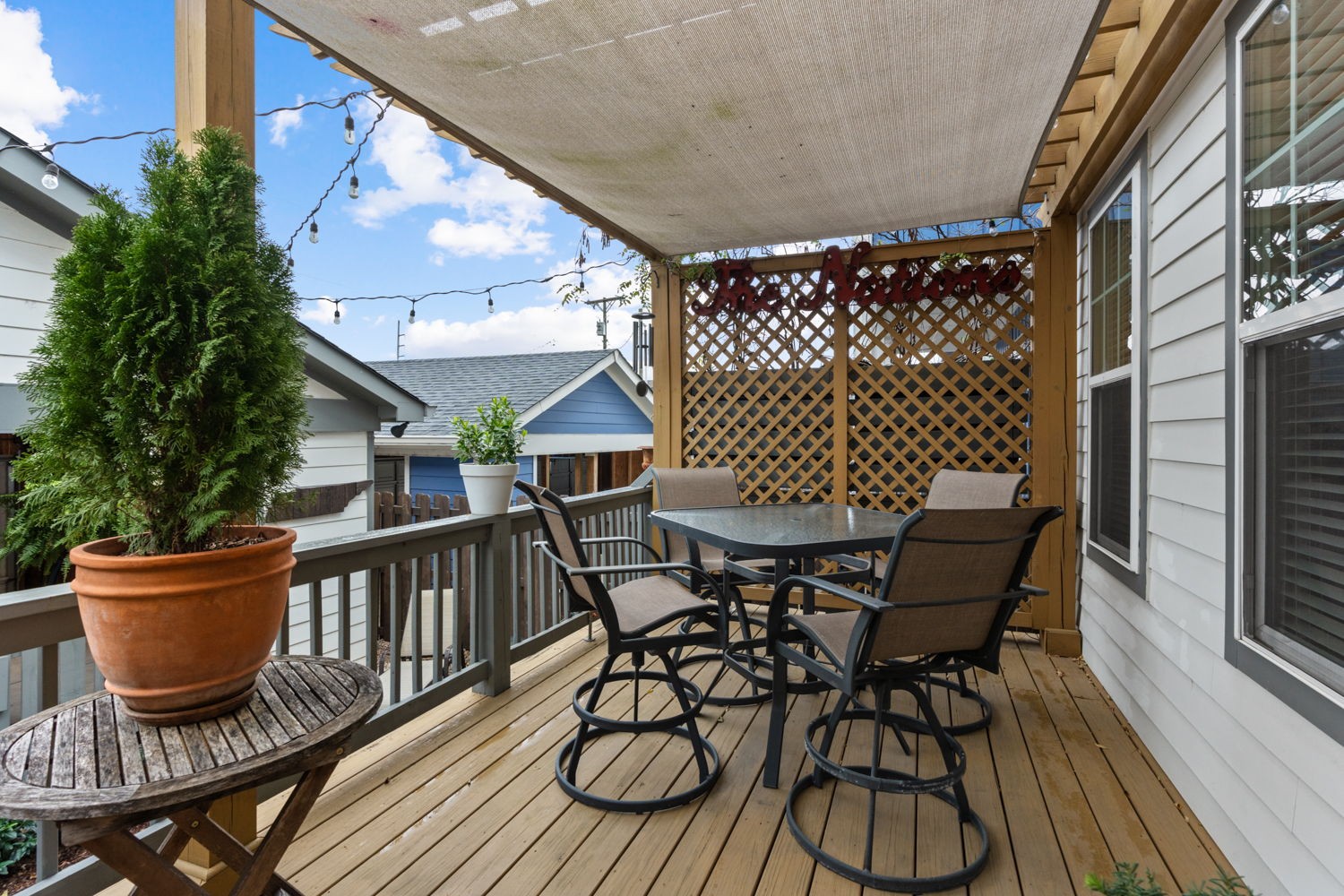 5303 Pennsylvania Ave