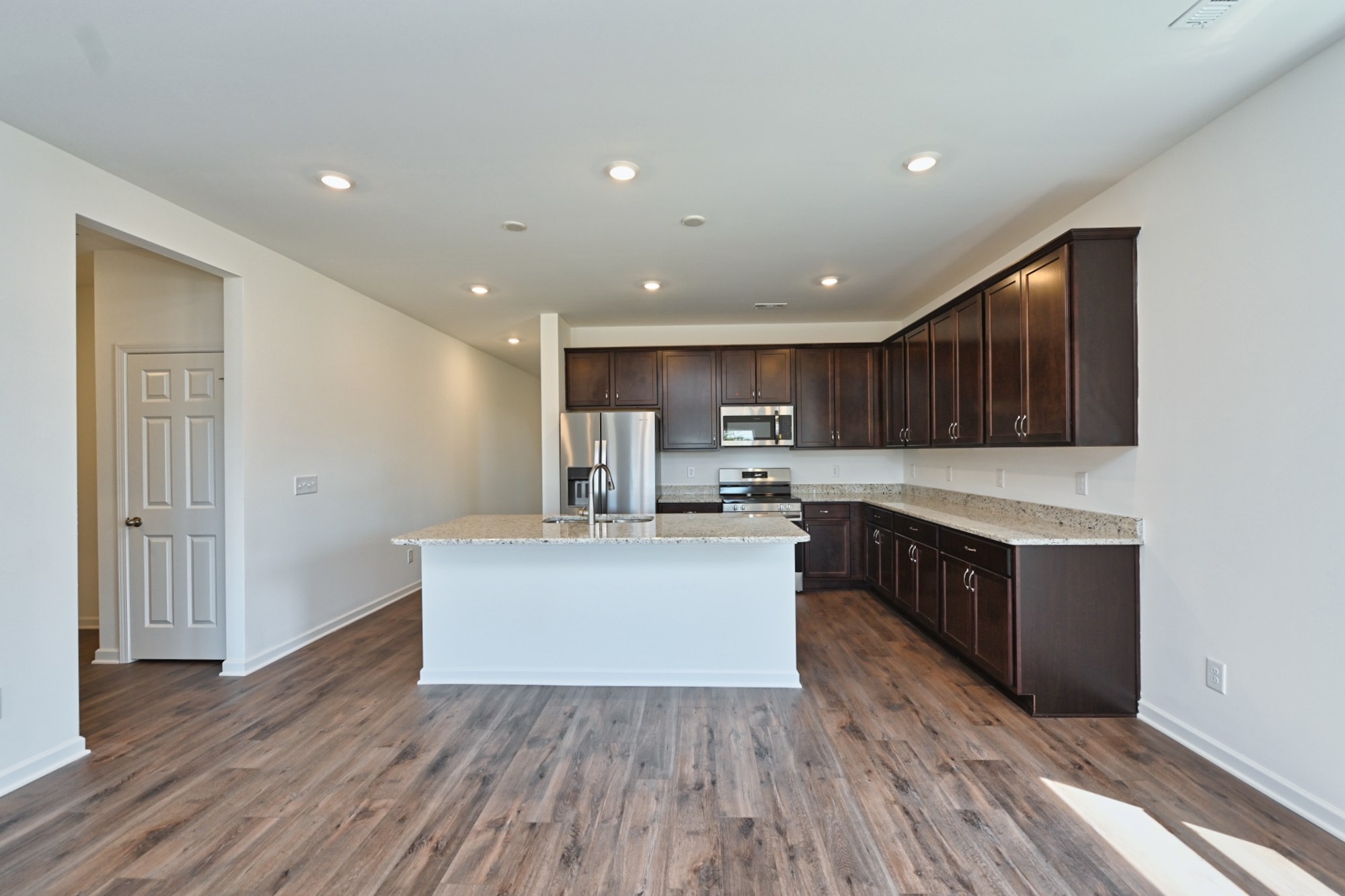 5005 Dan Howland Dr