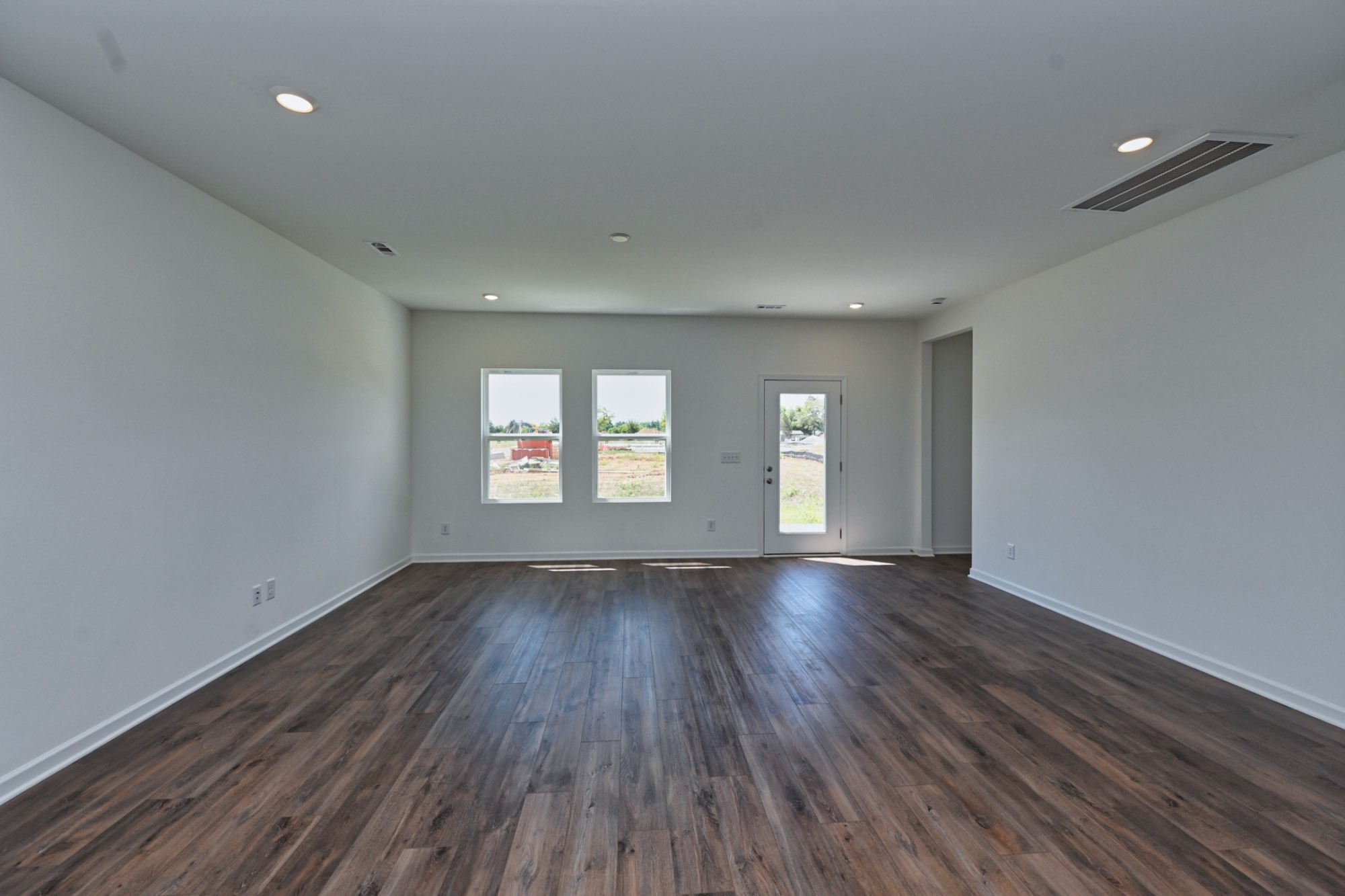 5005 Dan Howland Dr