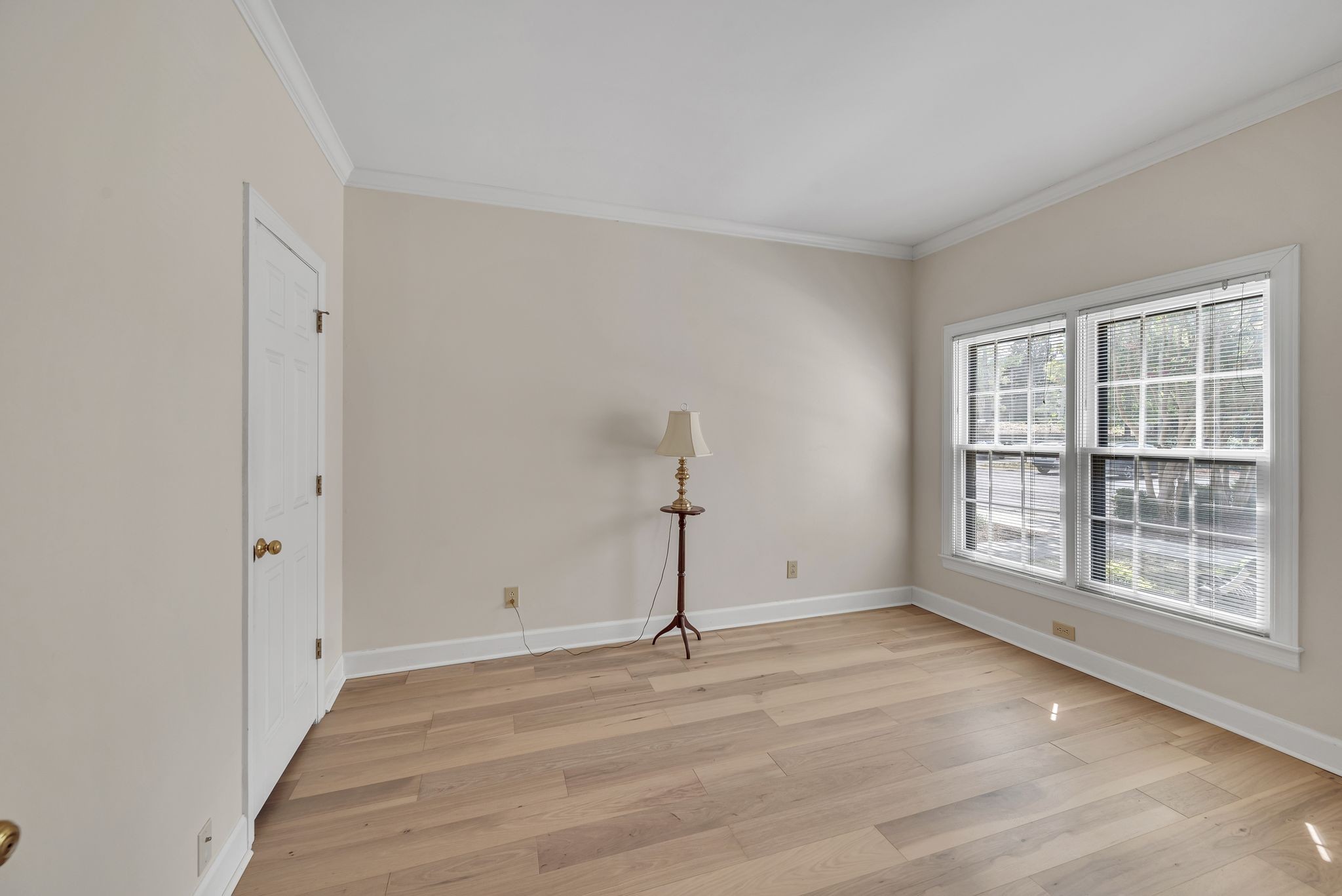 410 Ashlawn Ct Unit: 410
