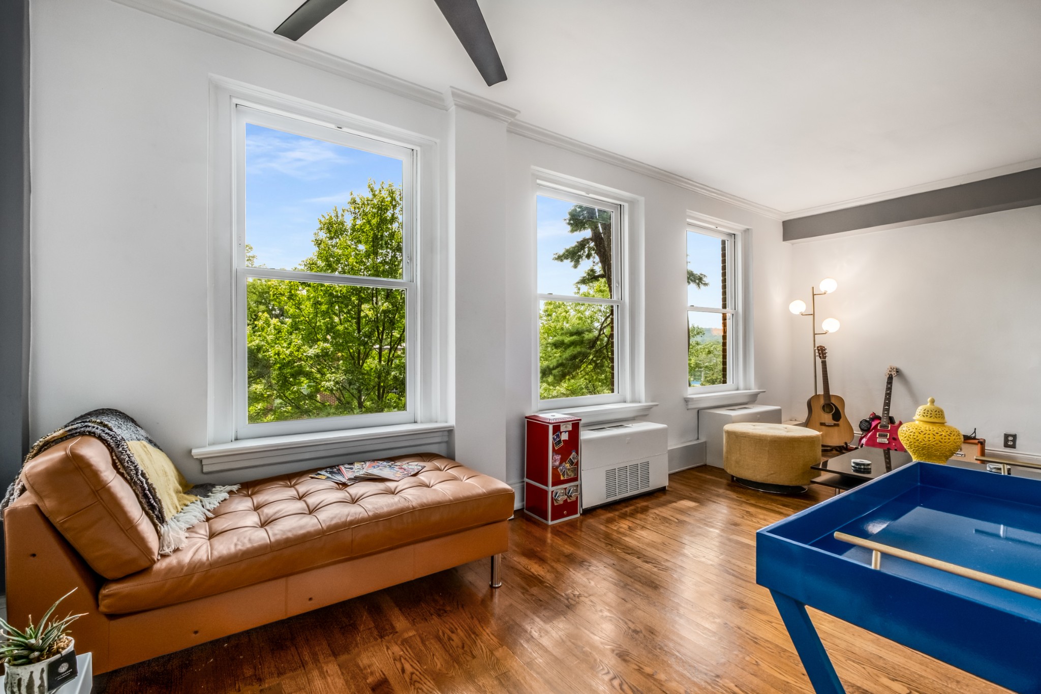 4225 Harding Pike Unit: 305