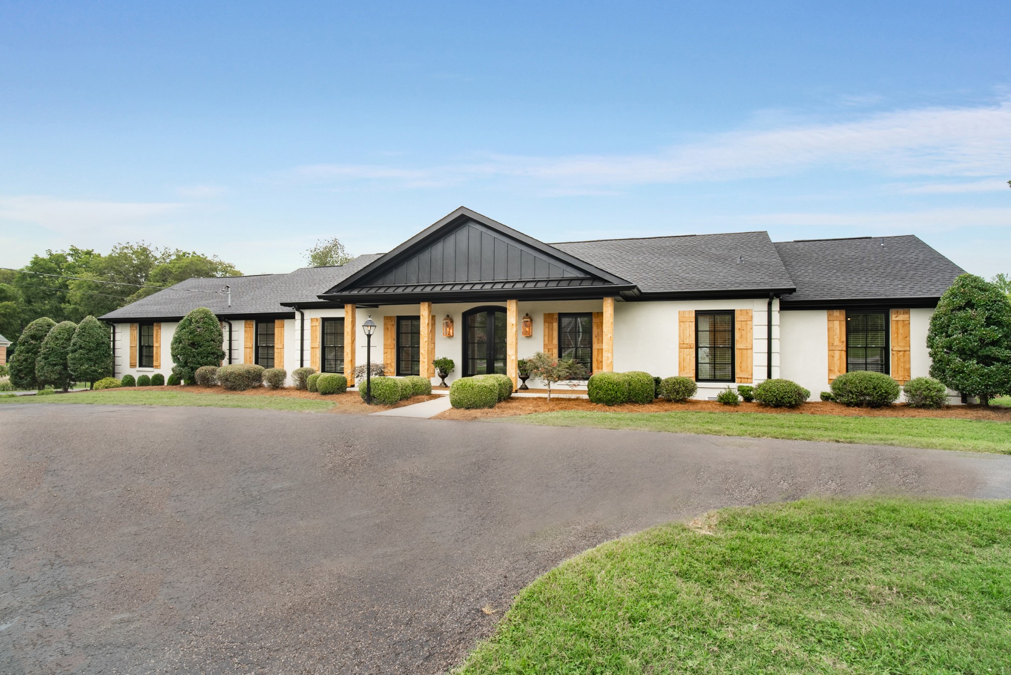 106 Steeplechase Ln