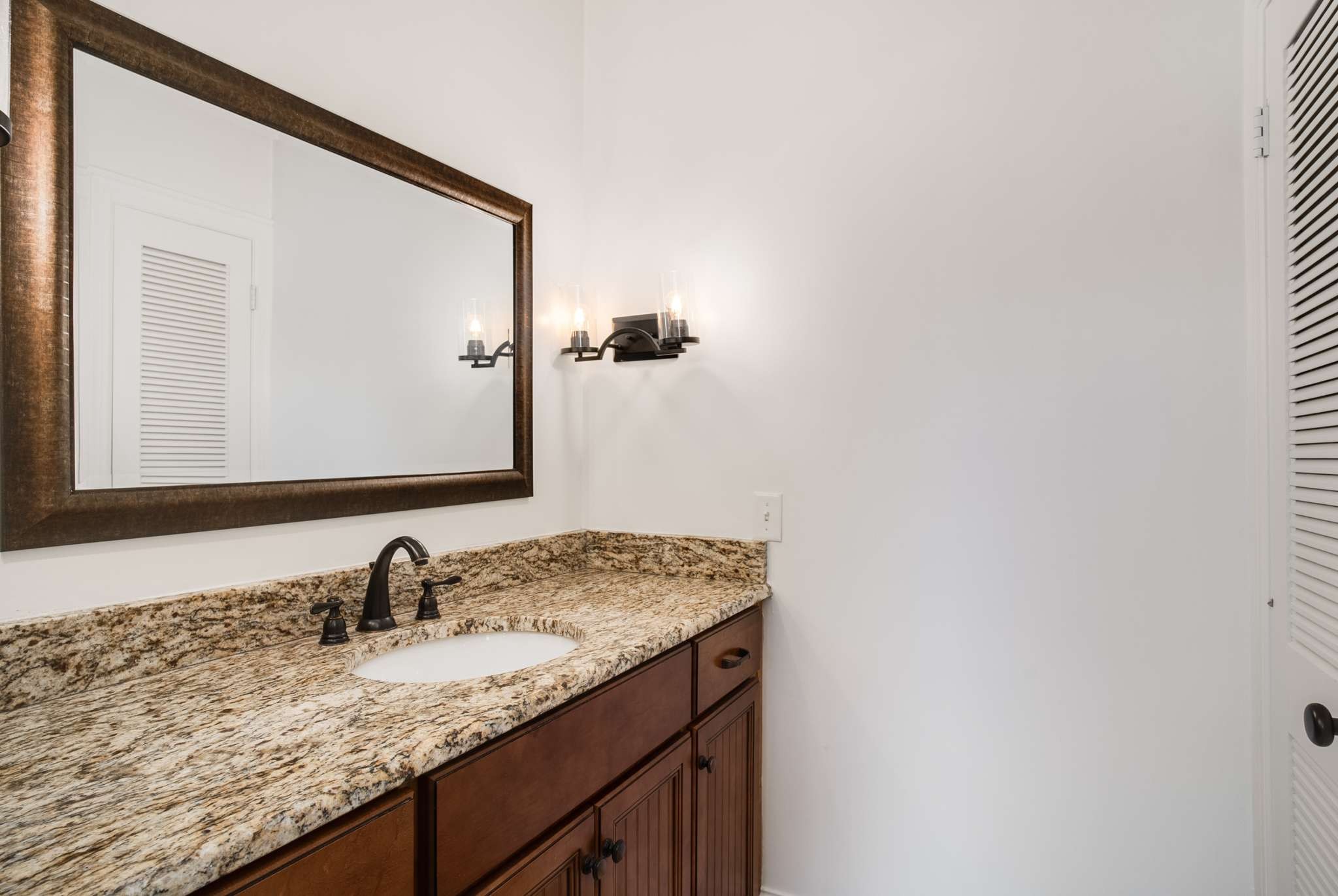 106 Steeplechase Ln