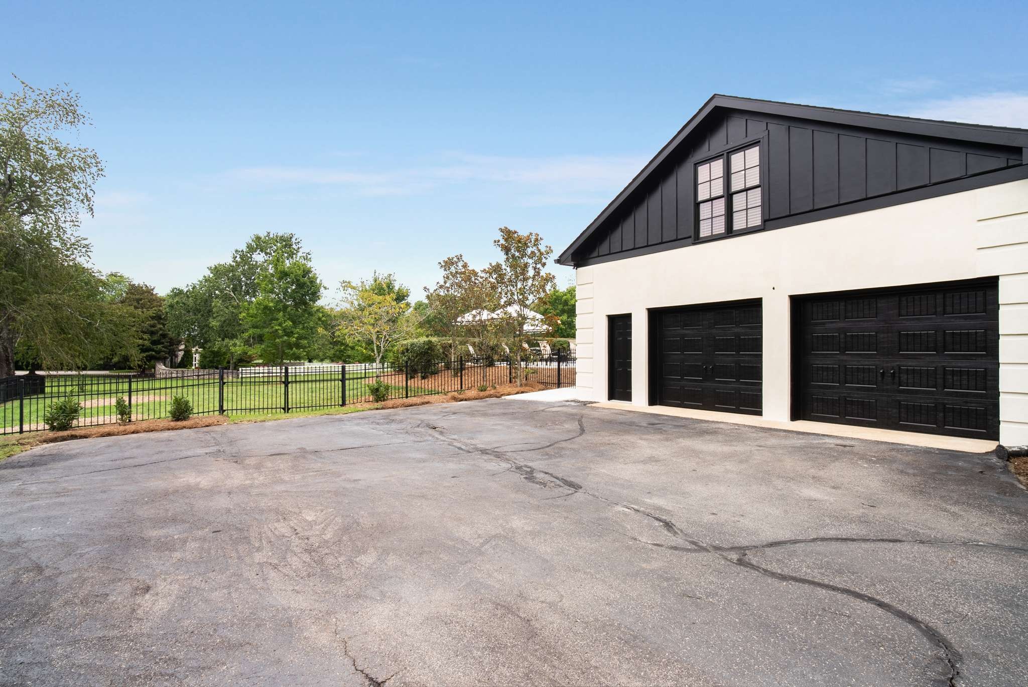 106 Steeplechase Ln