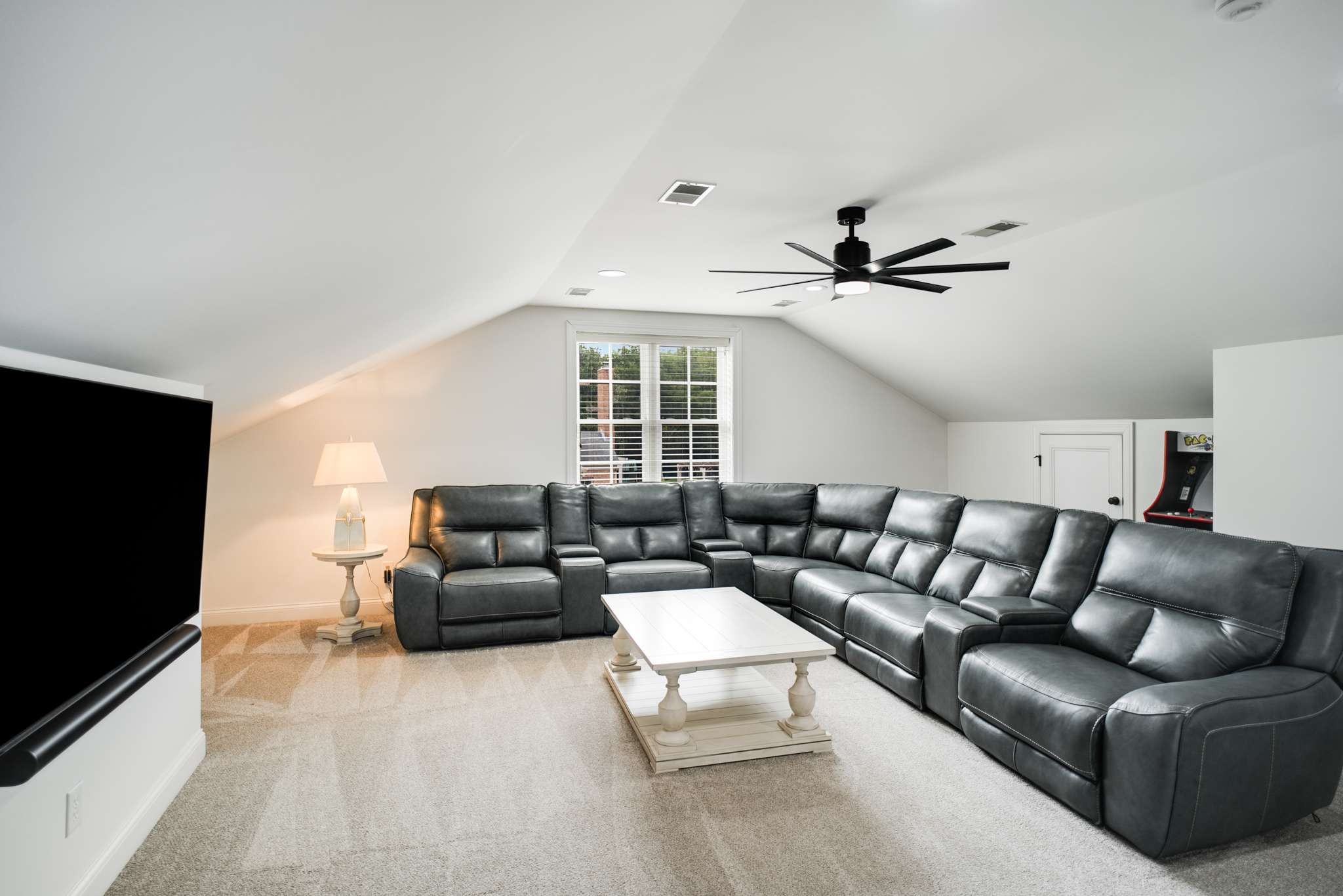 106 Steeplechase Ln