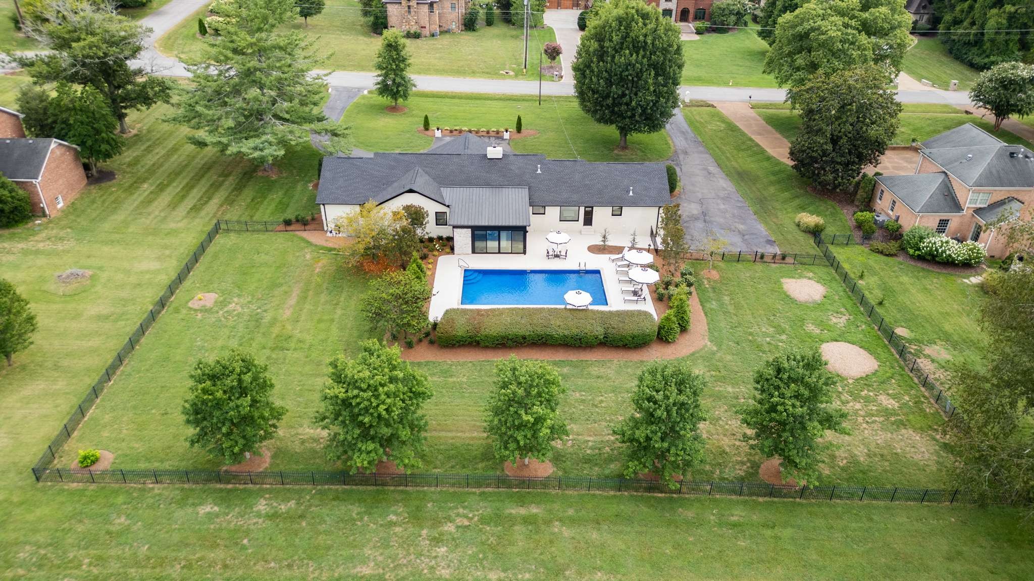 106 Steeplechase Ln