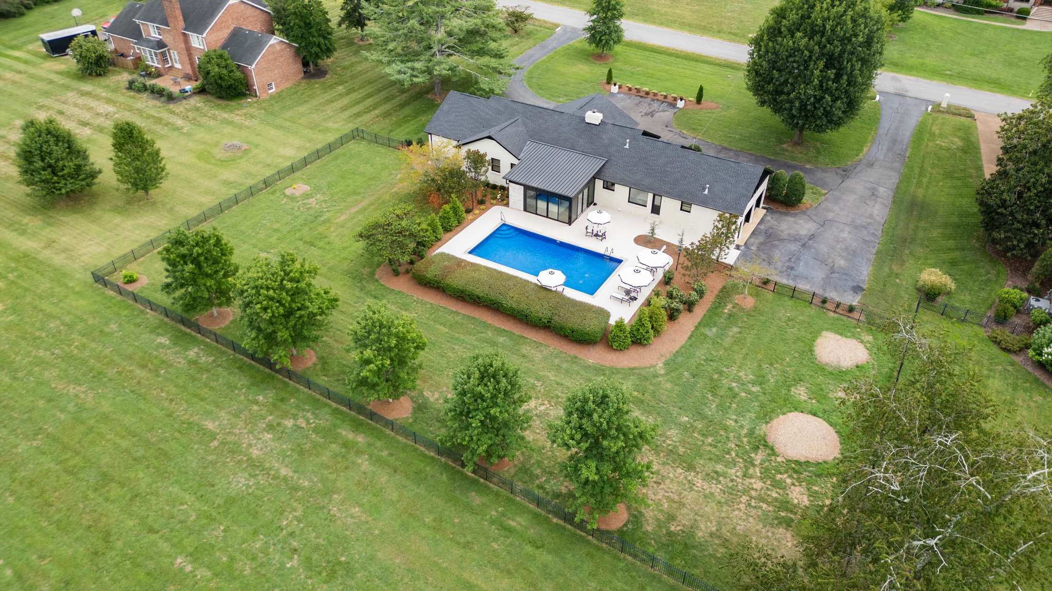106 Steeplechase Ln
