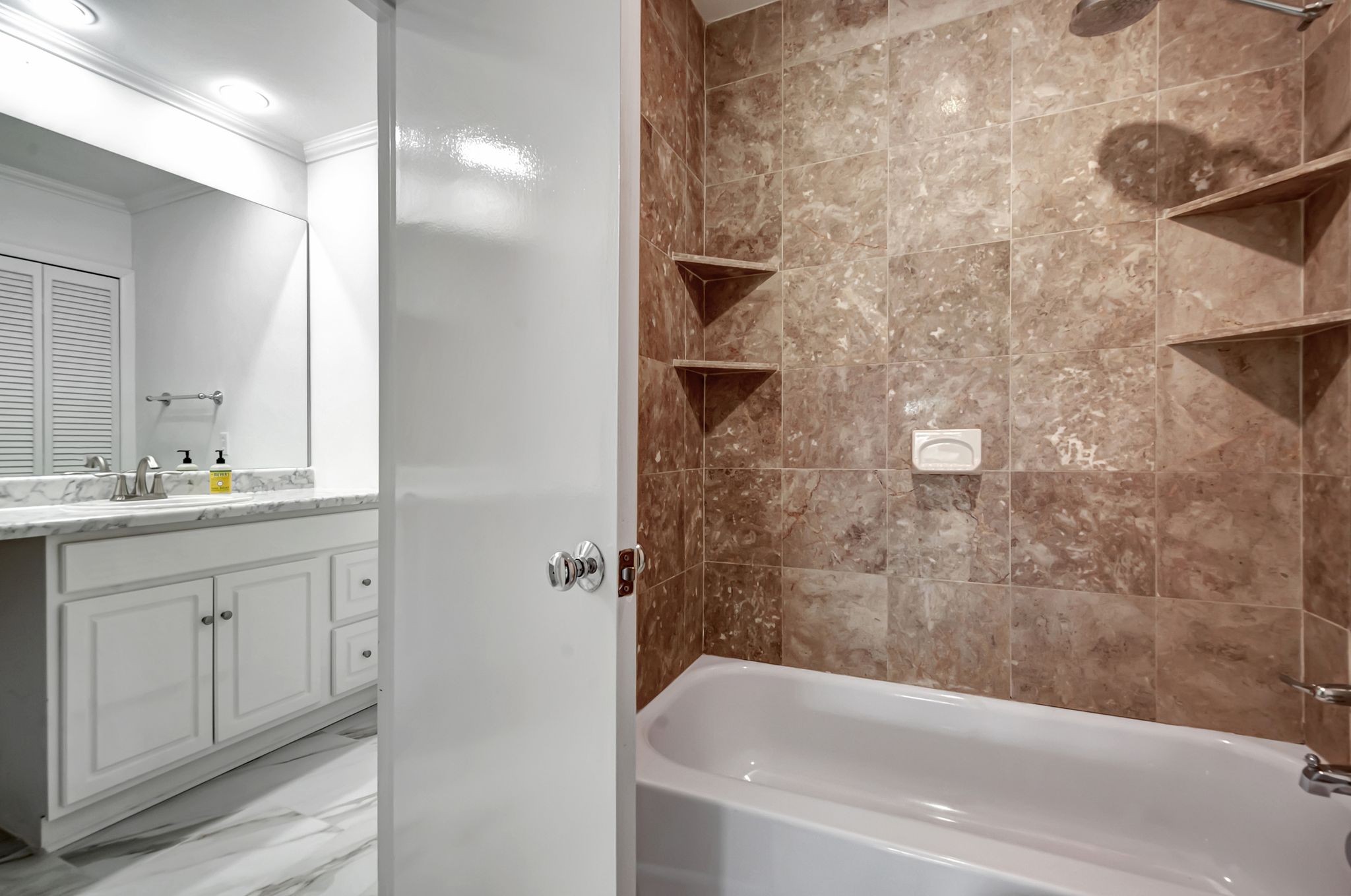 3000 Hillsboro Pike Unit: 41