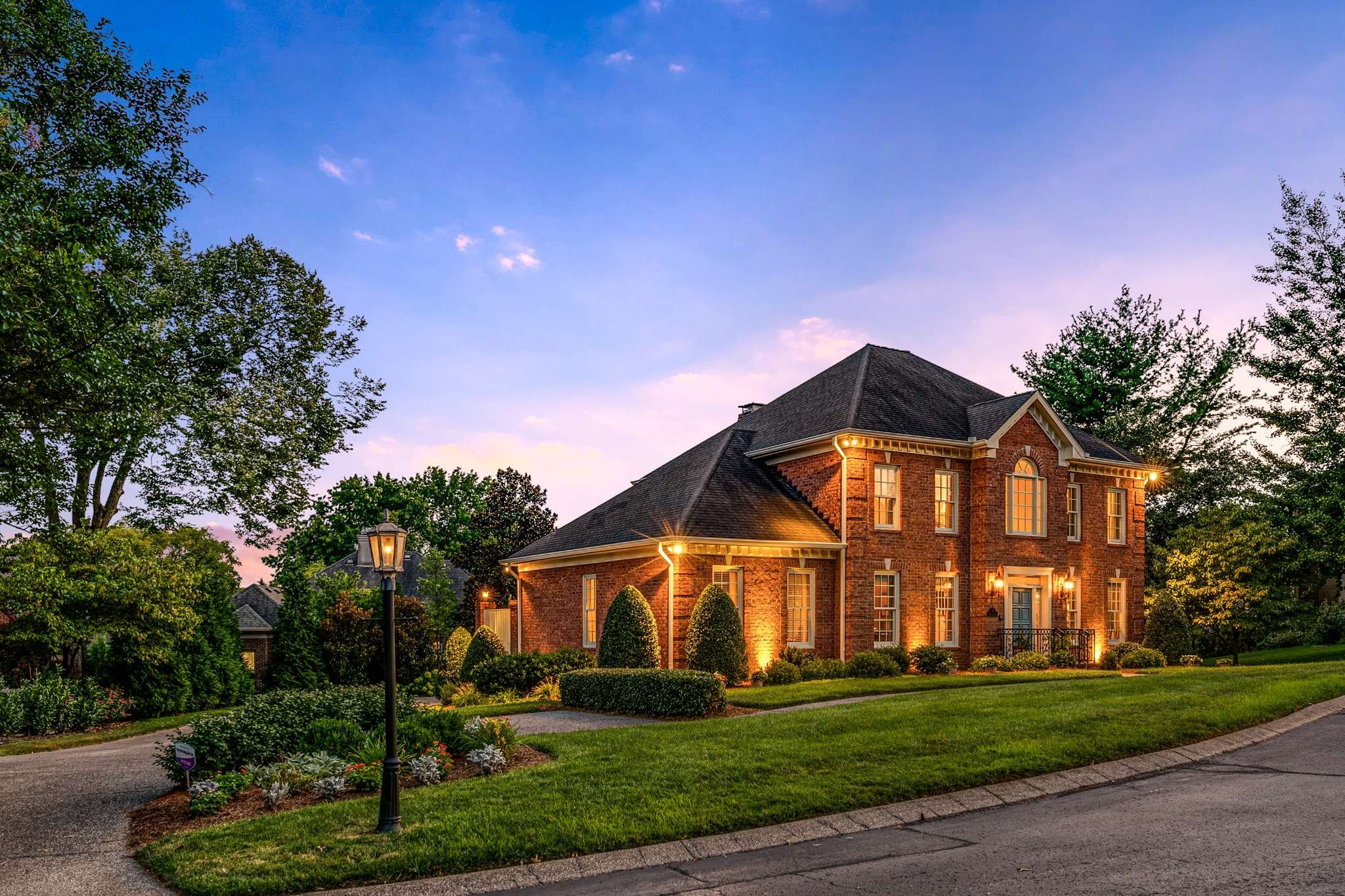 7 Warwick Ln